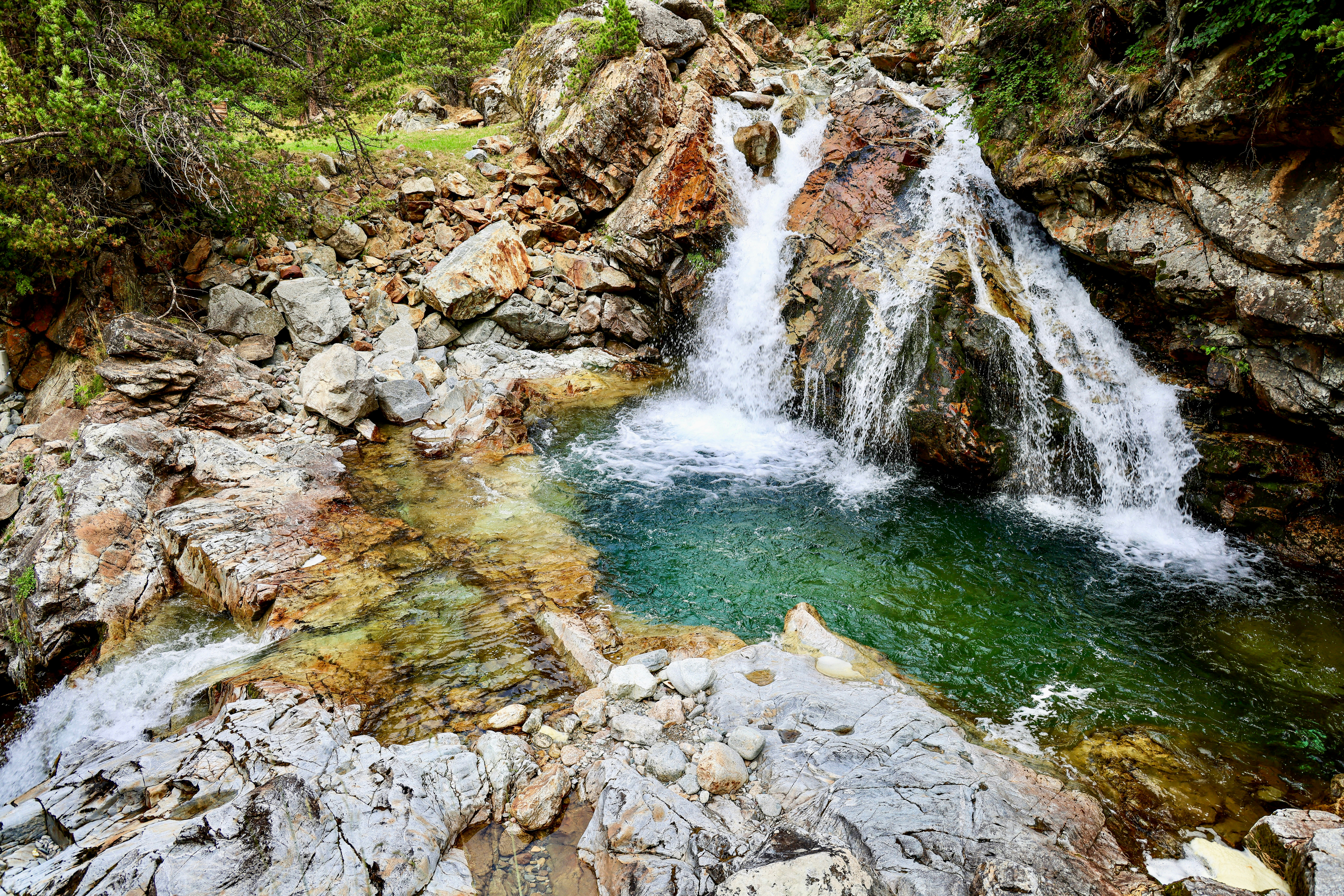 Photo by maximilian_brand