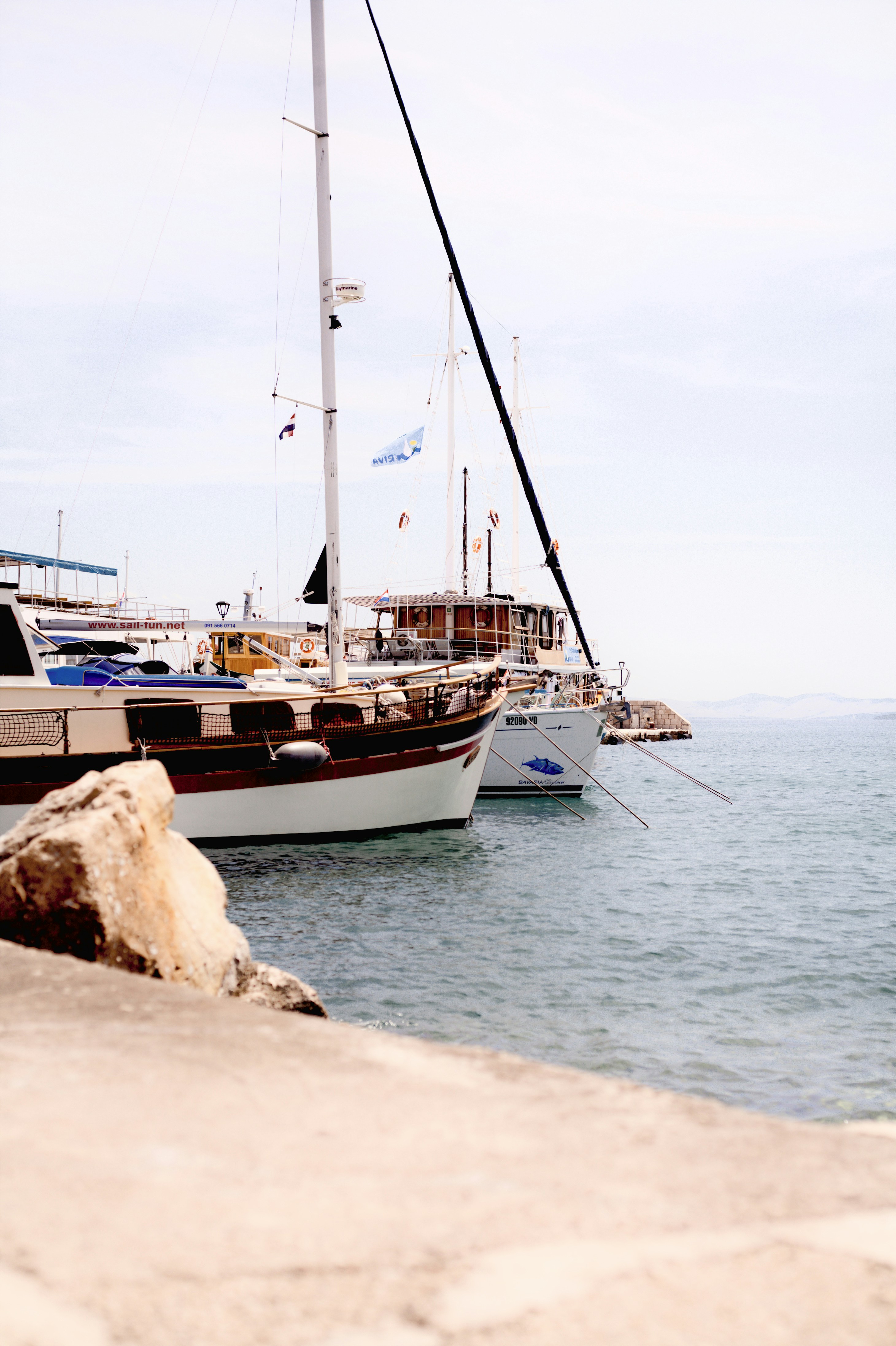 Photo by szabolcsantal