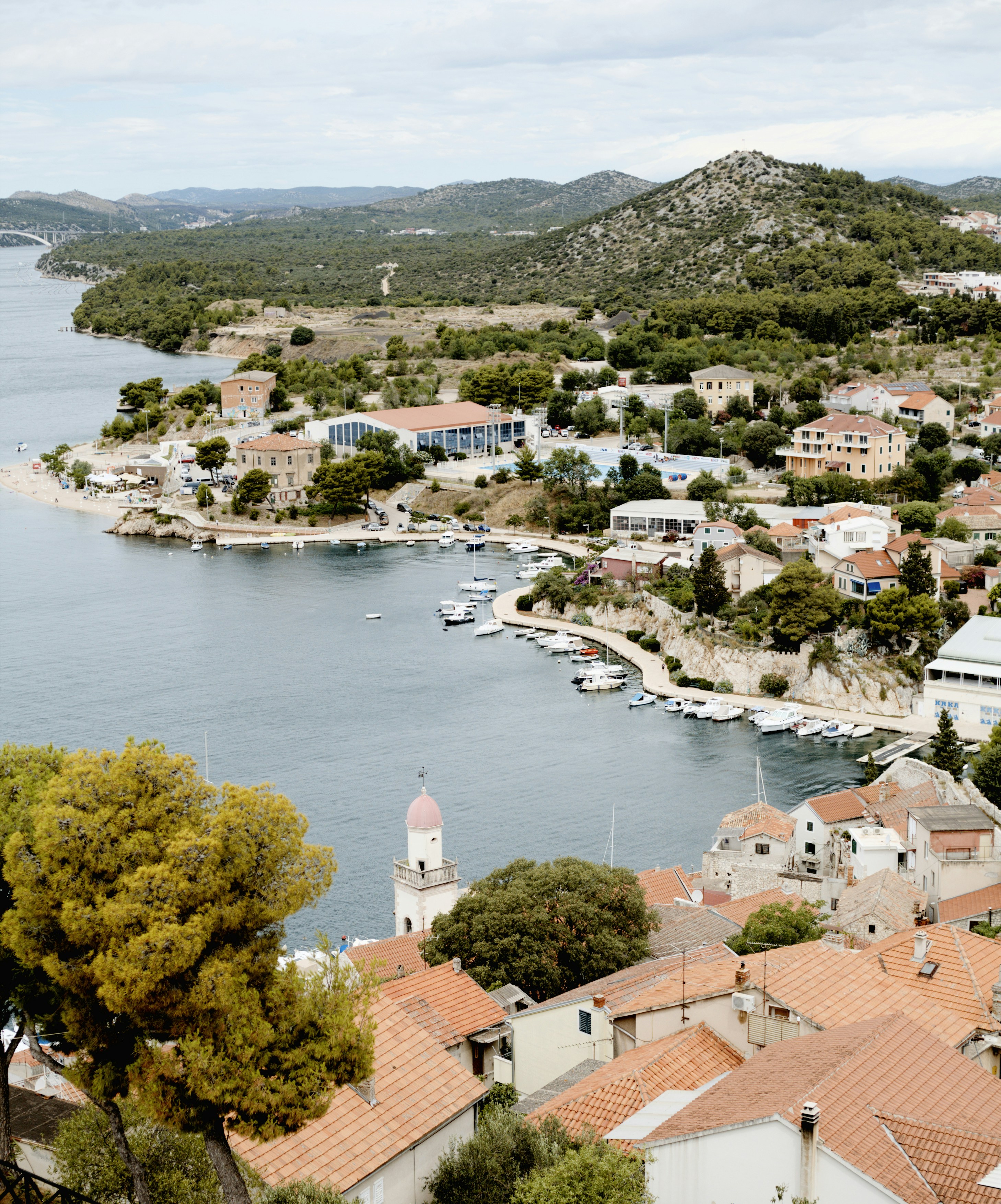 Photo by szabolcsantal