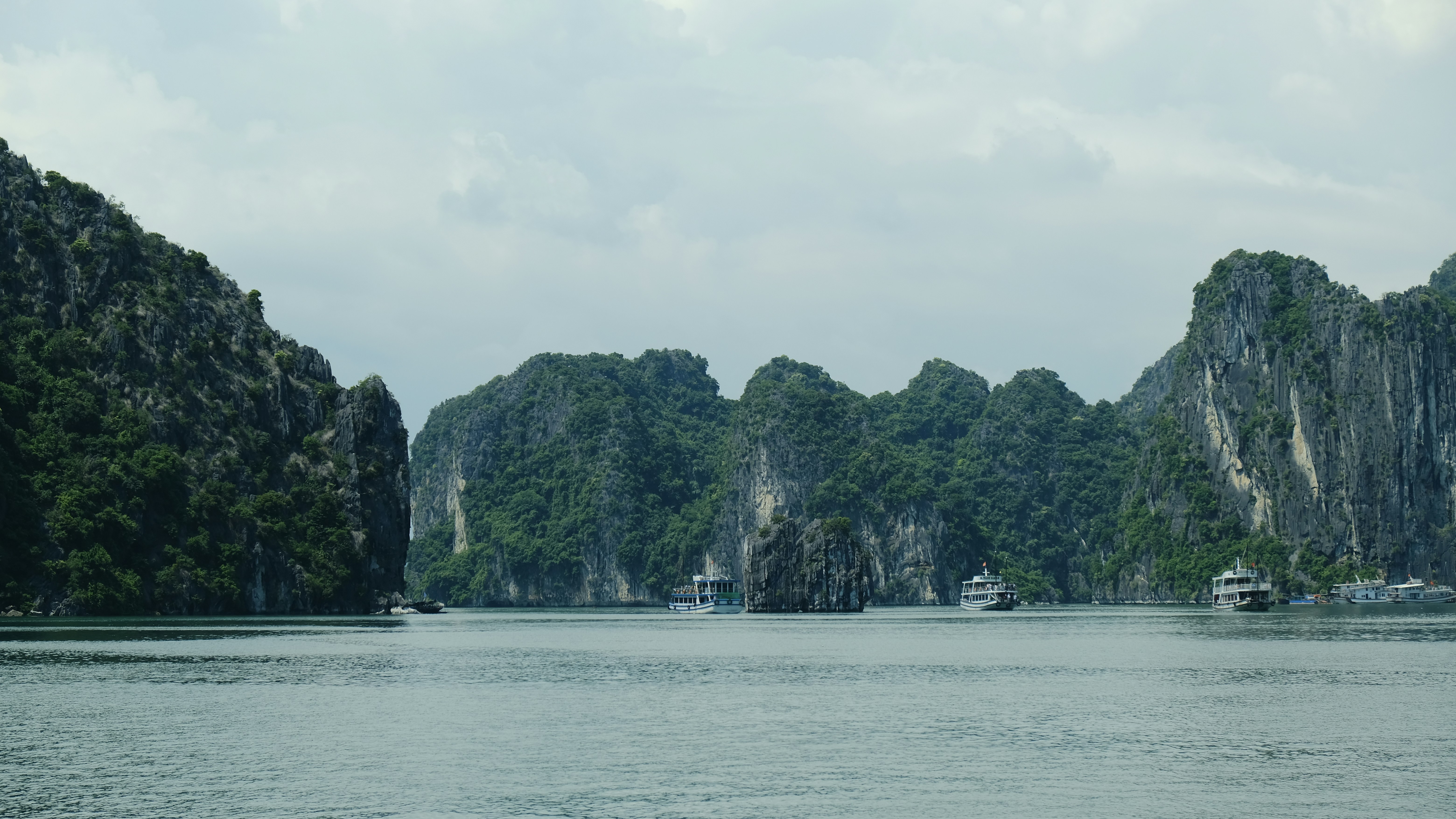 Nhà nghỉ Sao Việt