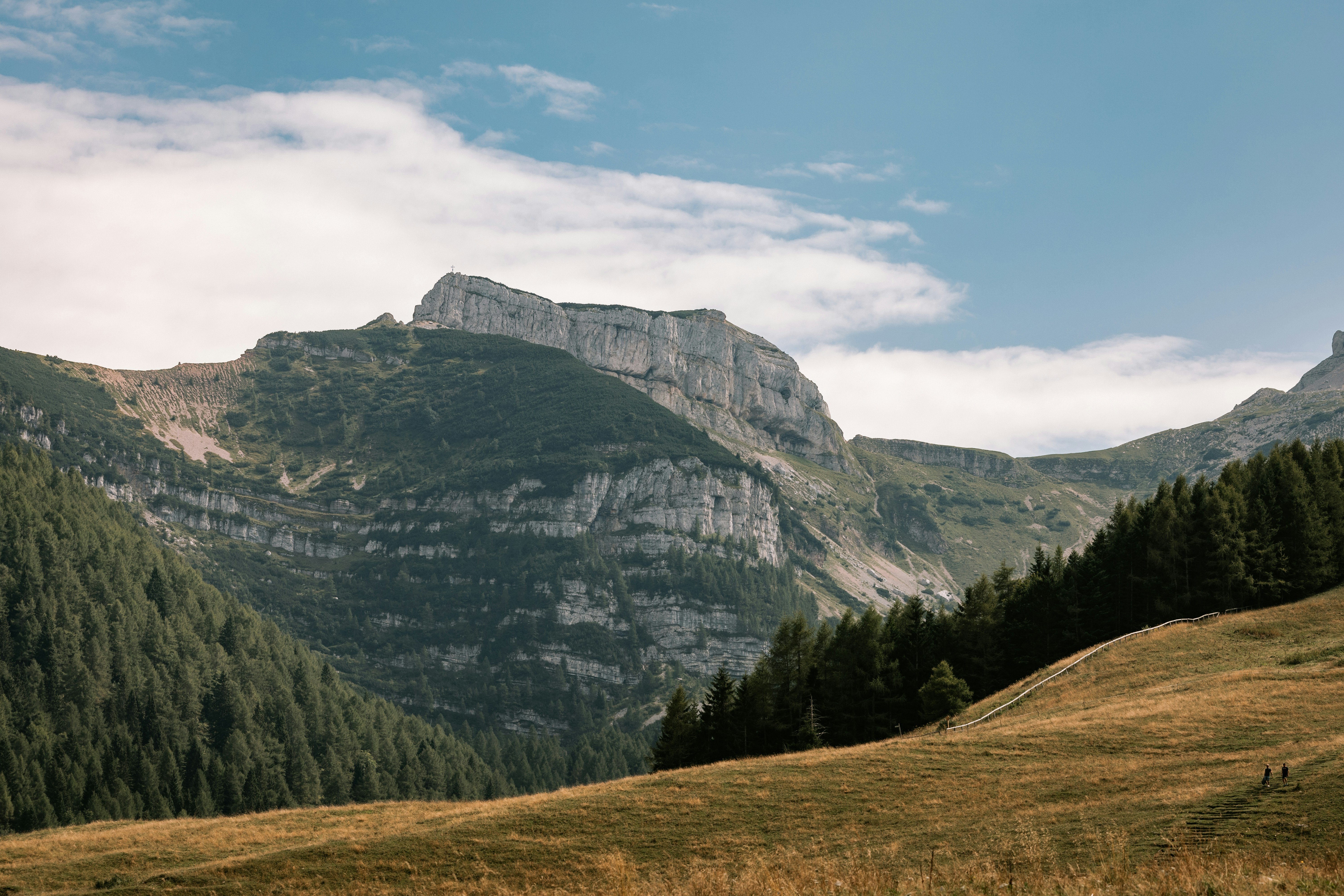 Photo by lauralezman