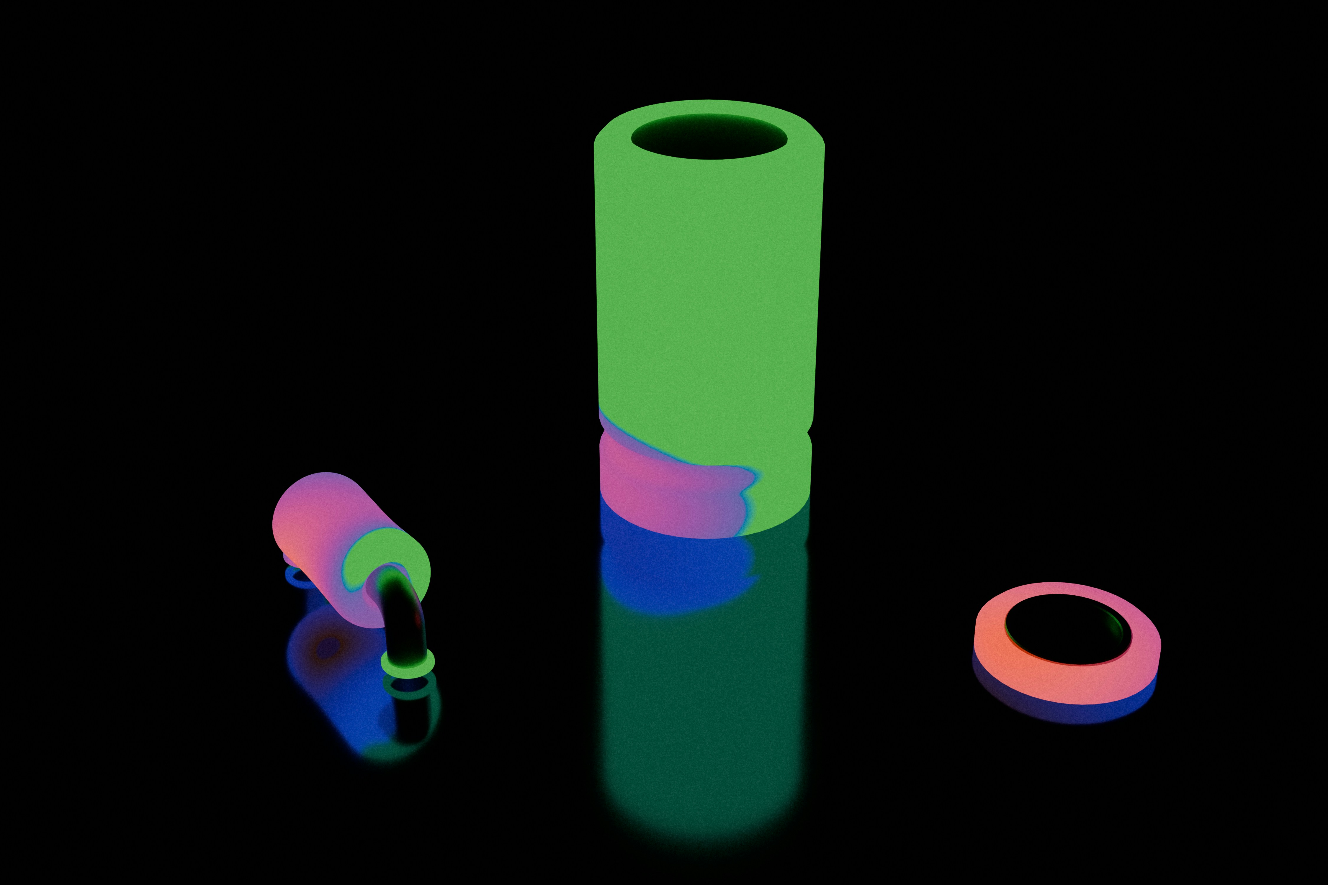 Quelques objets de couleurs différentes sur un fond noir