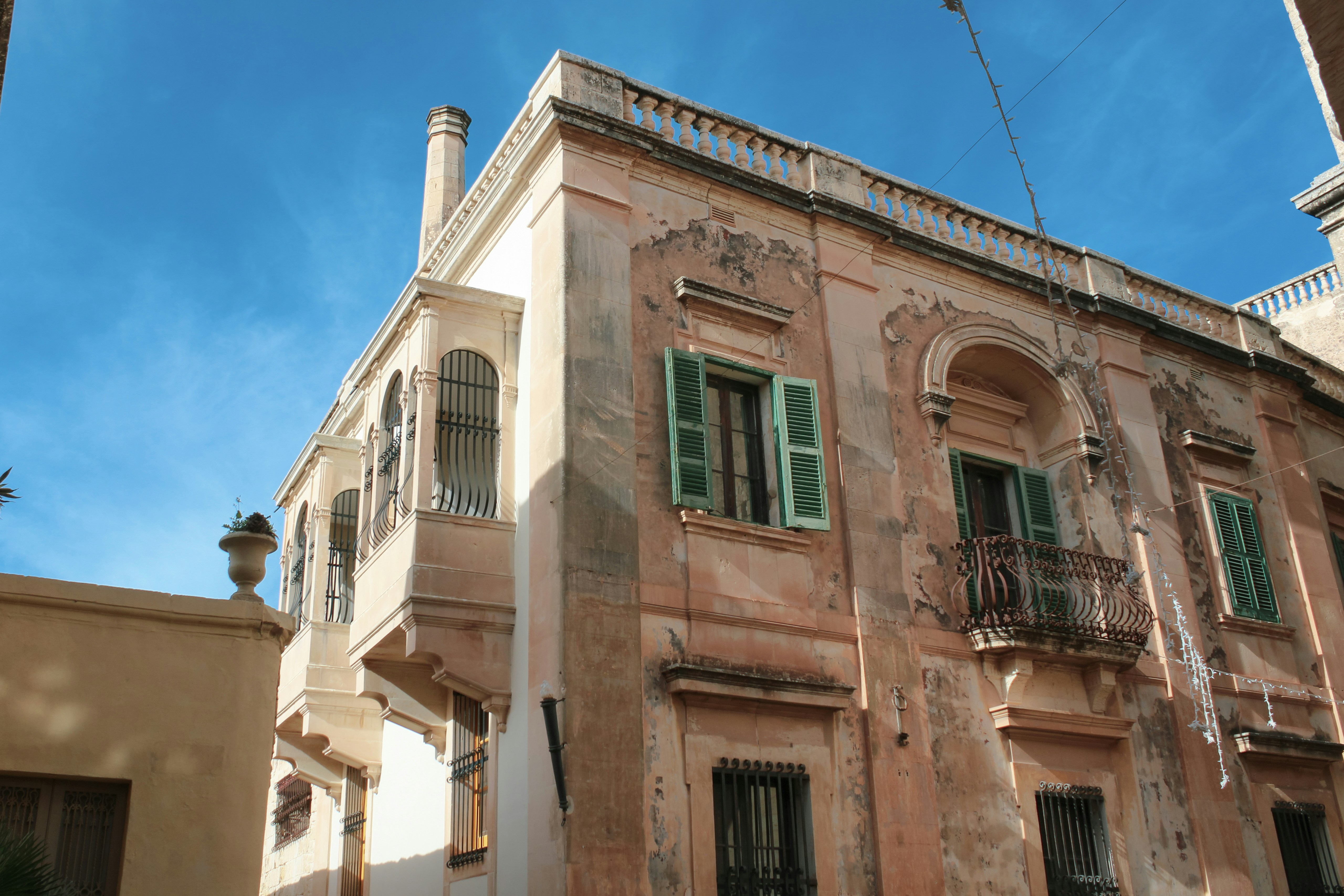 Image by Vanessa Restrepo via Unsplash