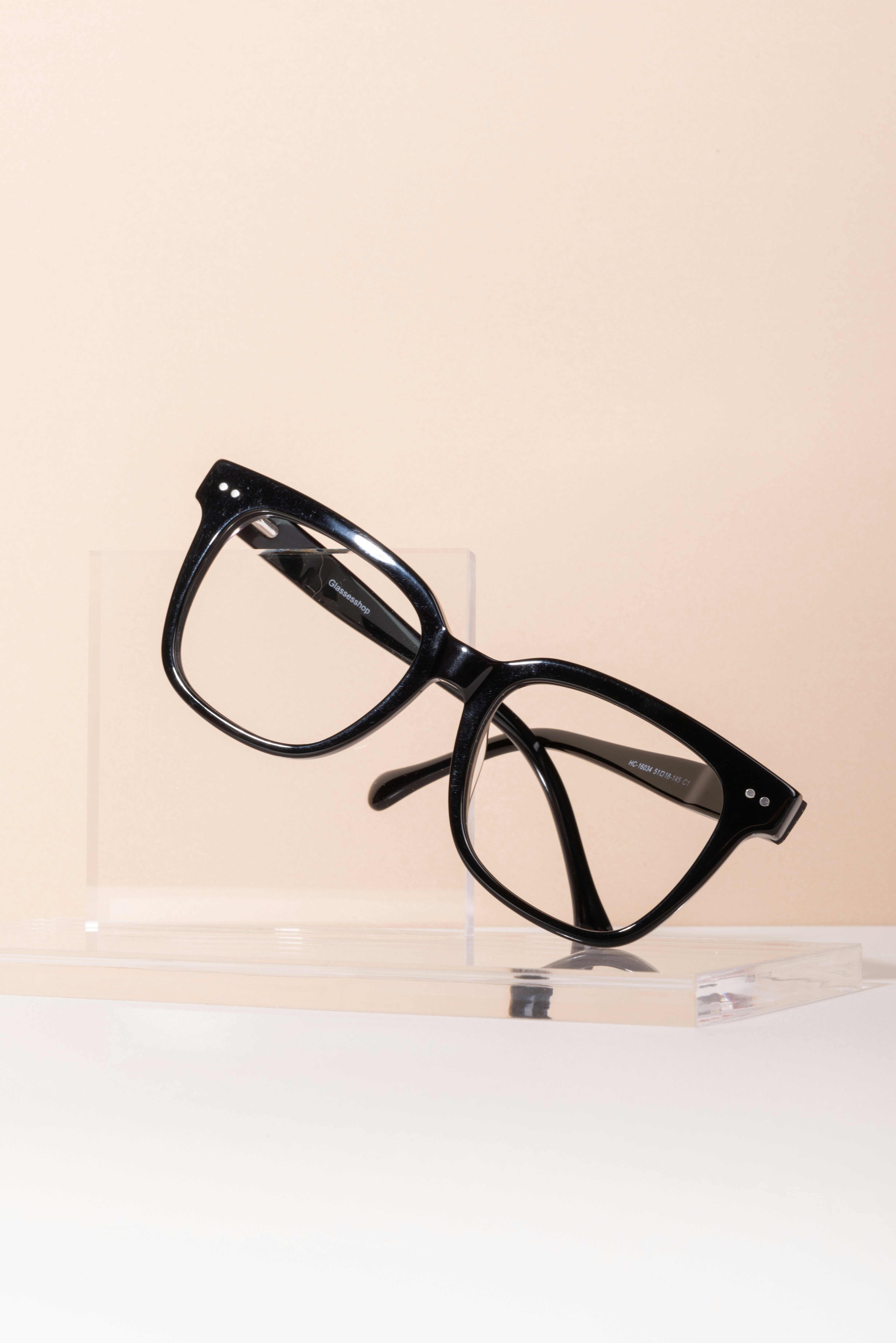 Strong square optical frames