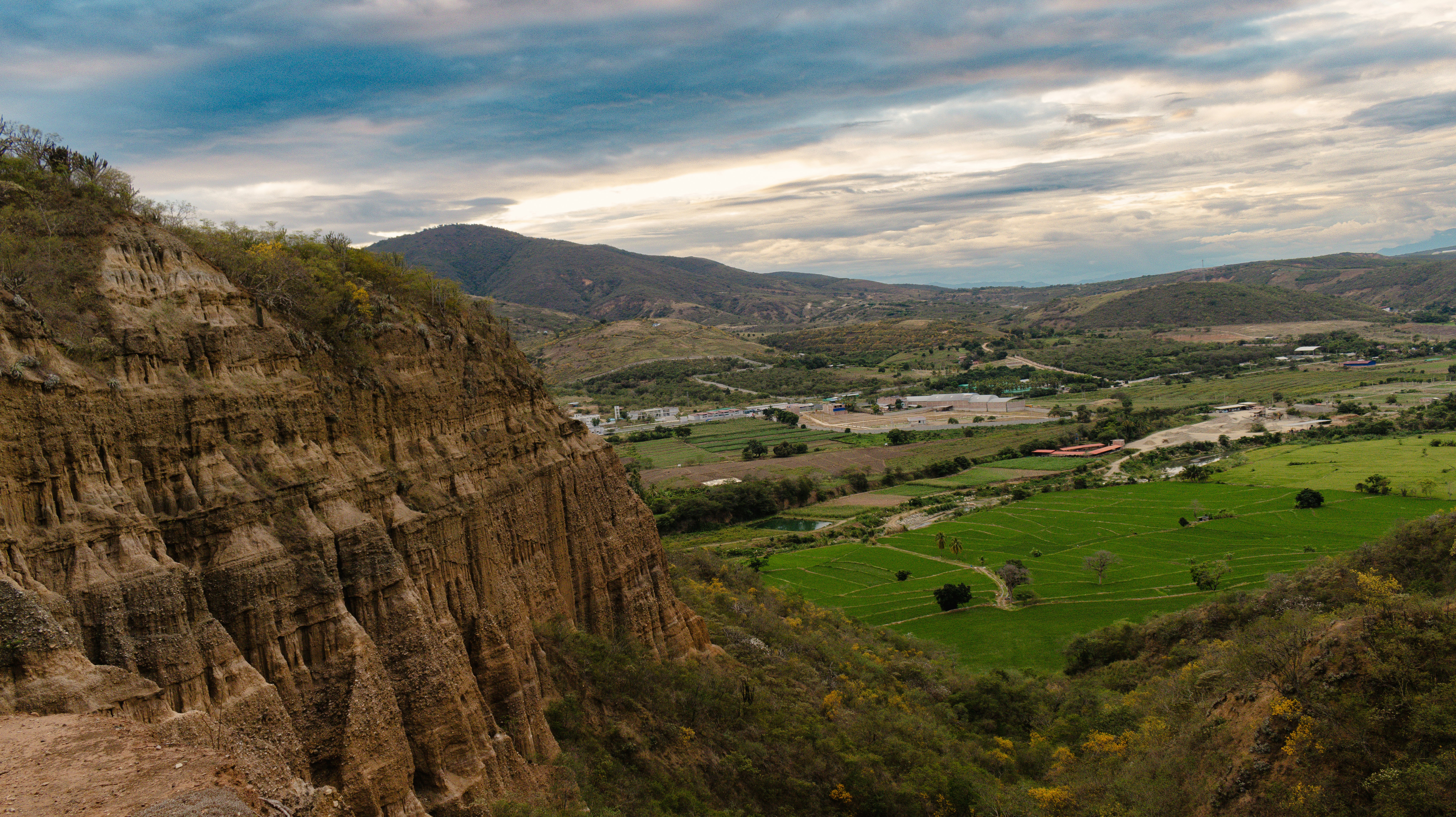 Photo by josep_garip