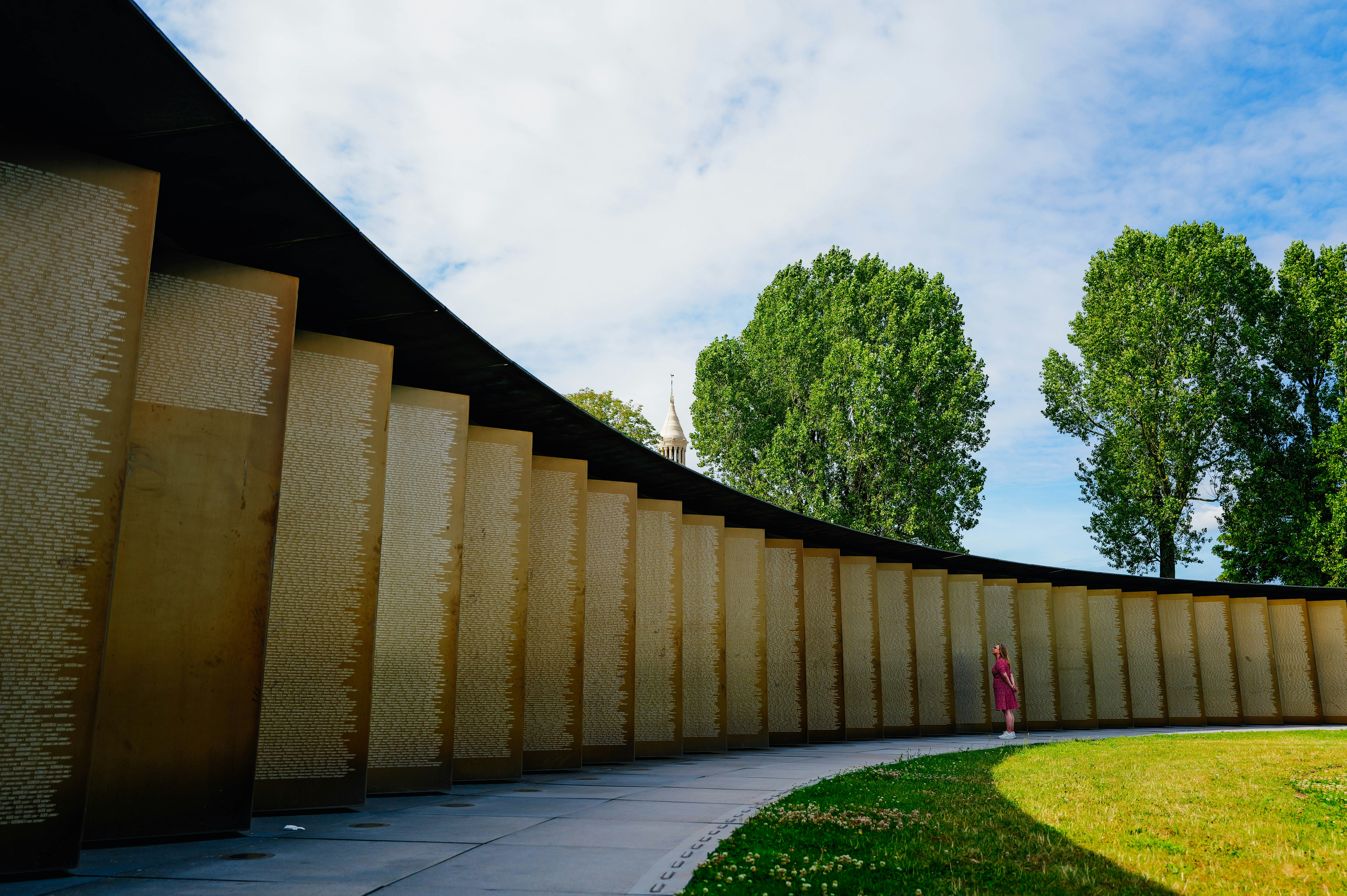 Photo by adrienolichon