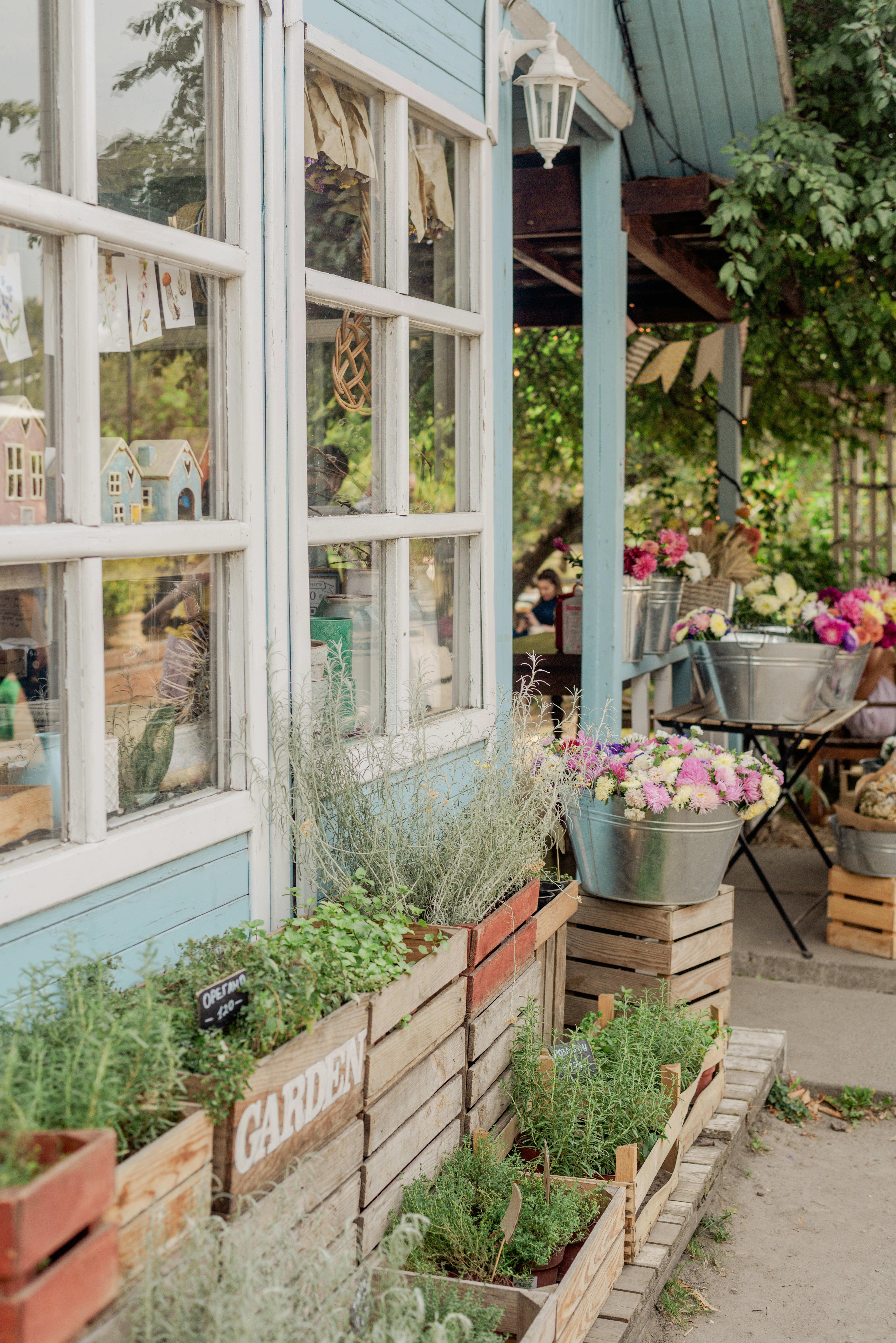 Photo by eugenivy_now