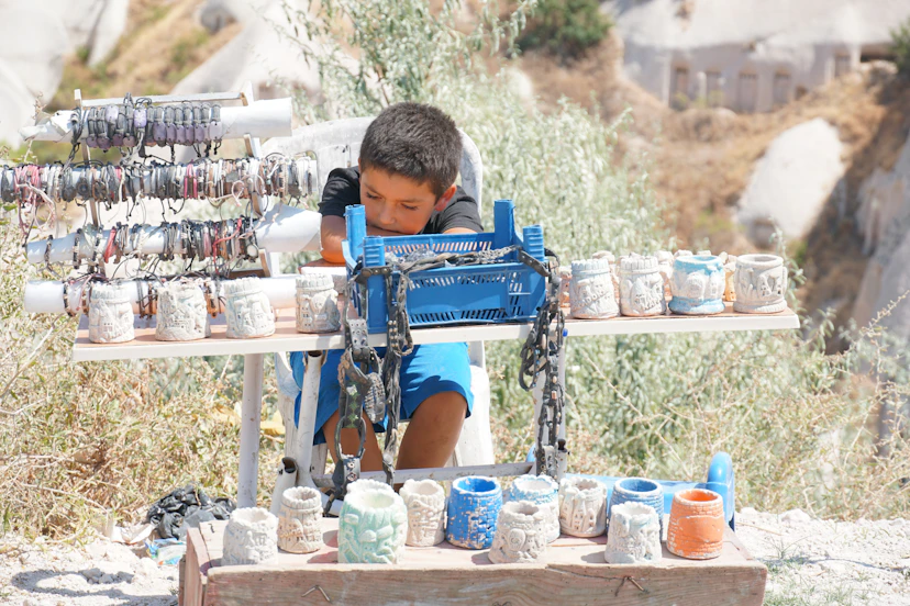Cómo enseñar a vender a un niño sin vergüenza
