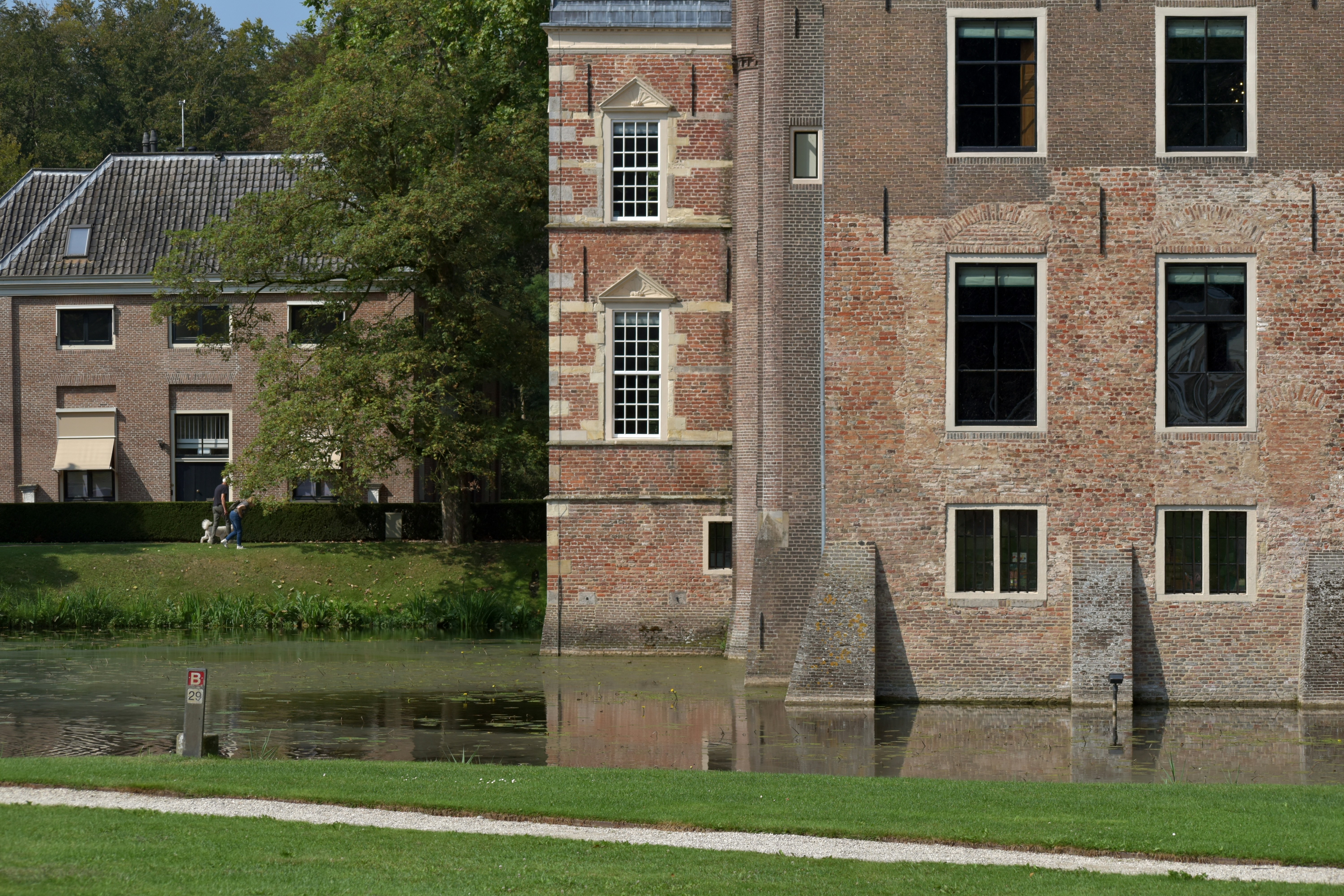 A stately castle (Estate - moat - architecture)