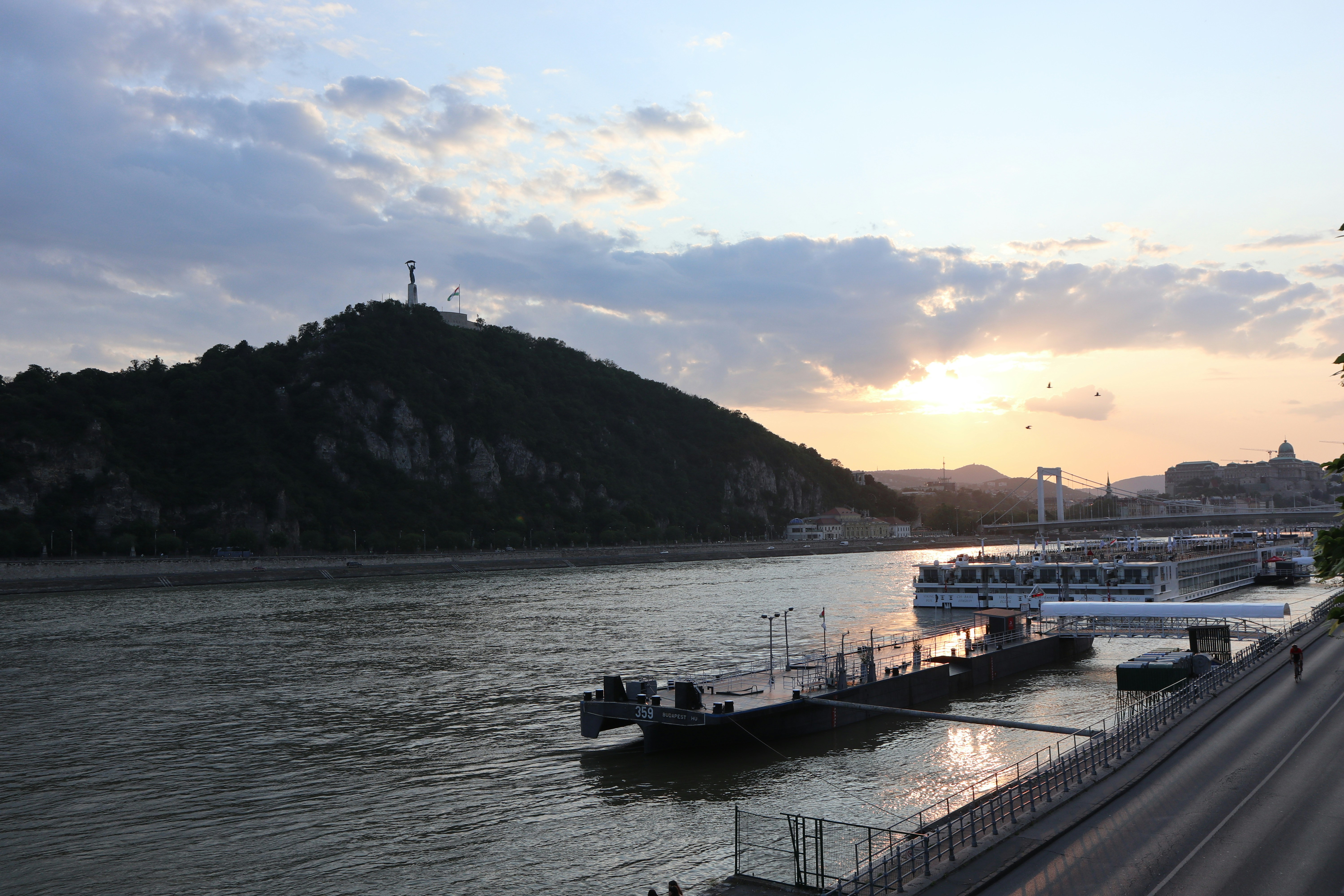 Photo by balint_miko