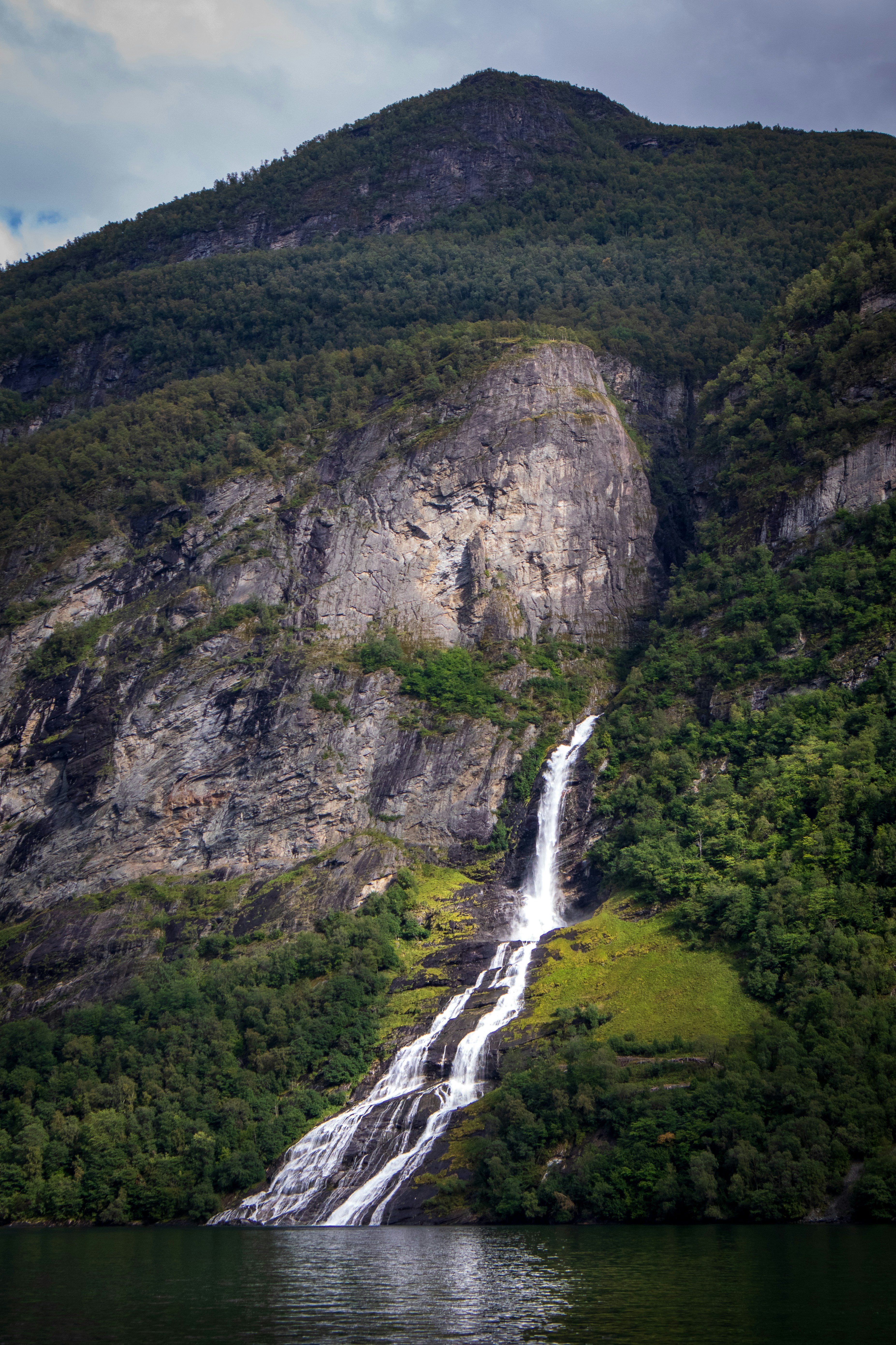 Photo by charly_nguyen