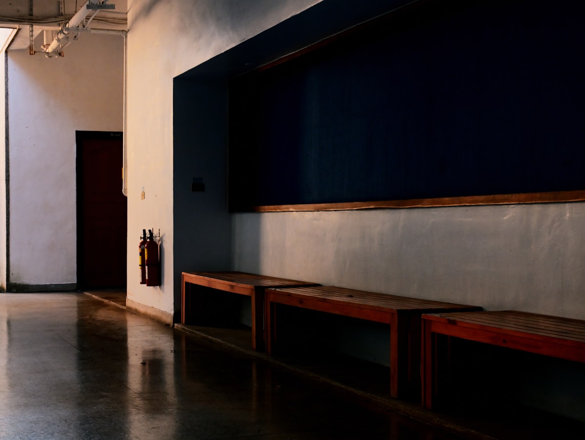 當輸入為空：探討技術開發中的空值處理與意義