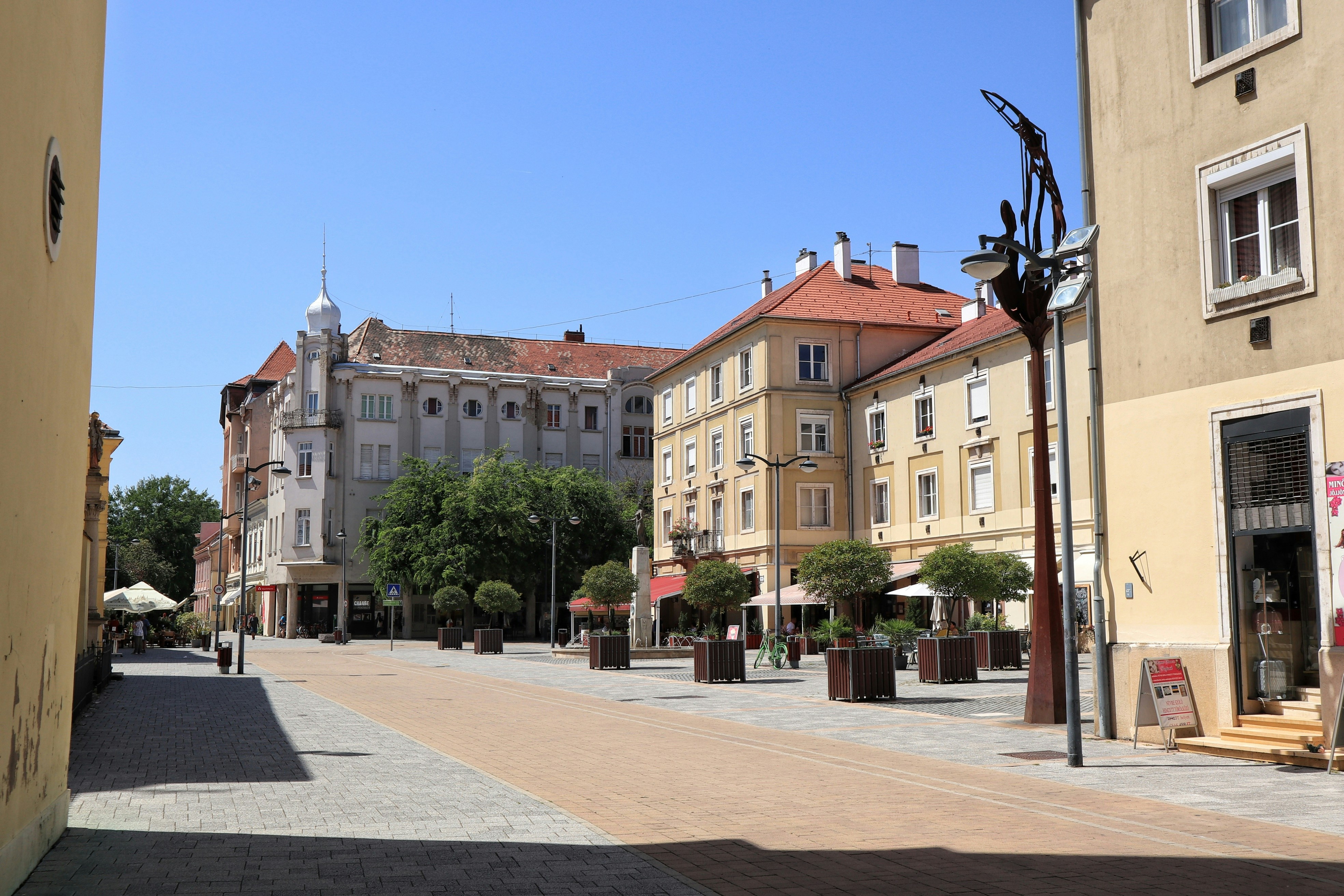 Photo by balint_miko