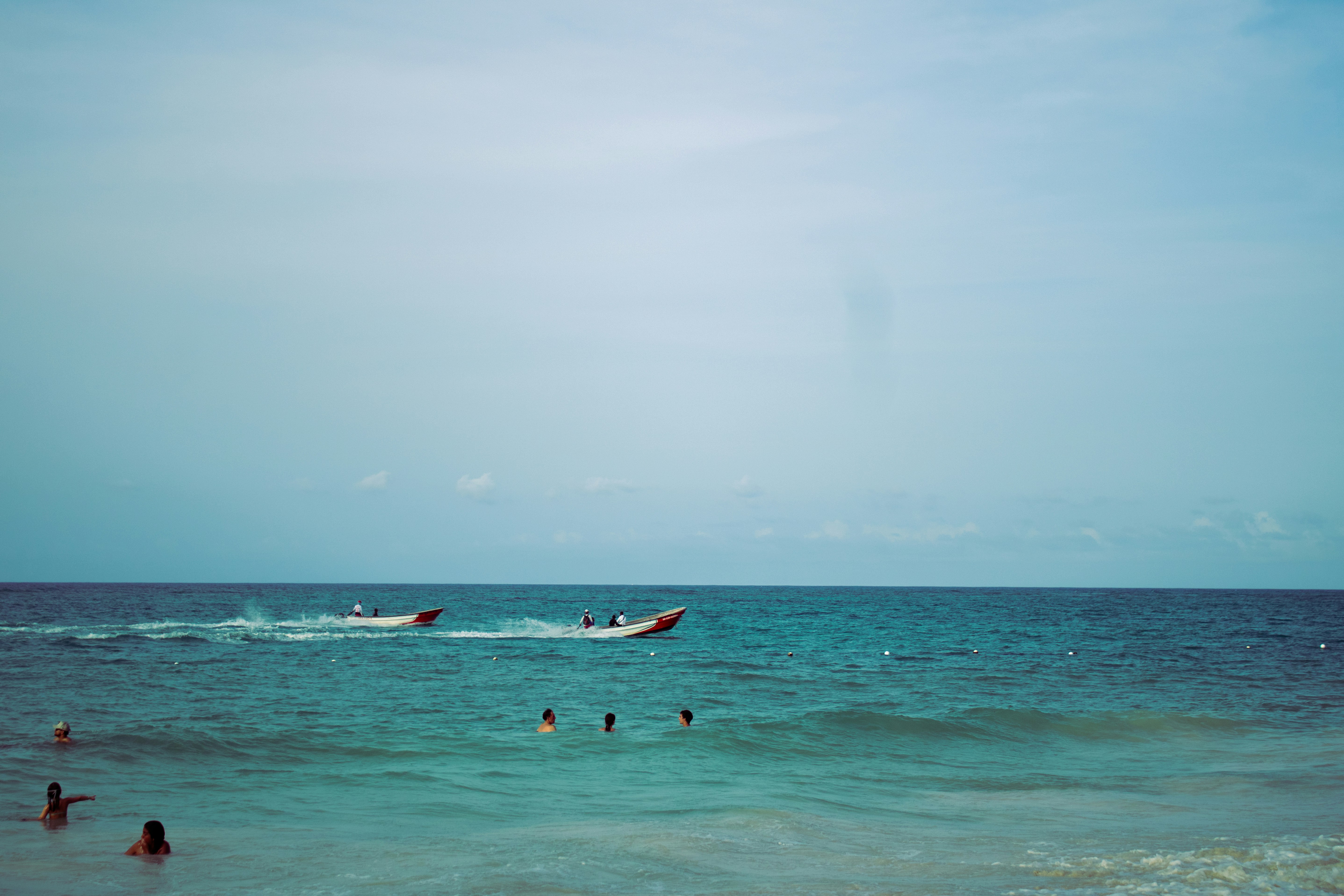 El Cohete Núñez, joven promesa del béisbol dominicano, inspira a Los Mina, Santo Domingo Este, República Dominicana. Futuro Grandes Ligas. - El Farol al Día
