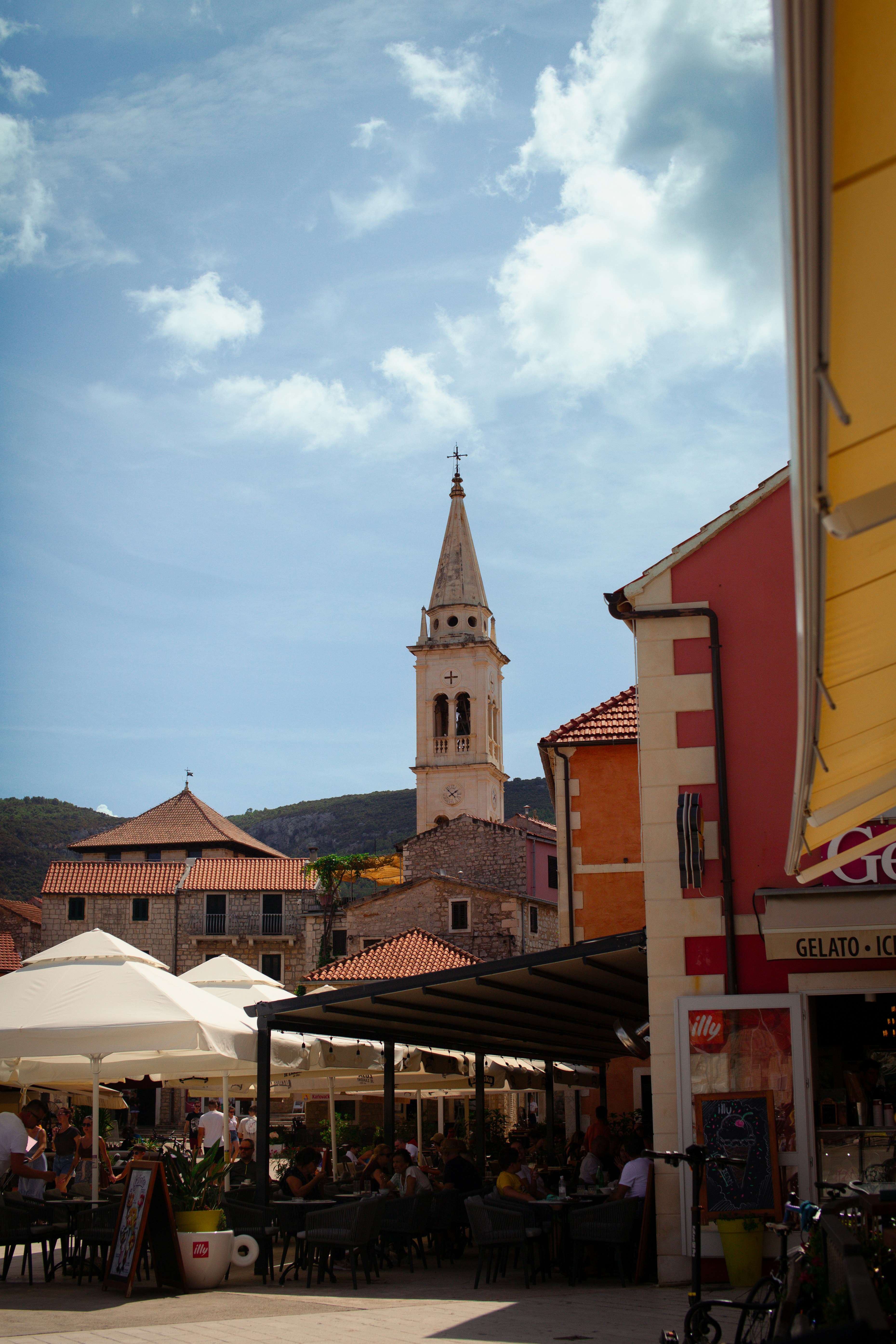 Photo by rosielifestyle