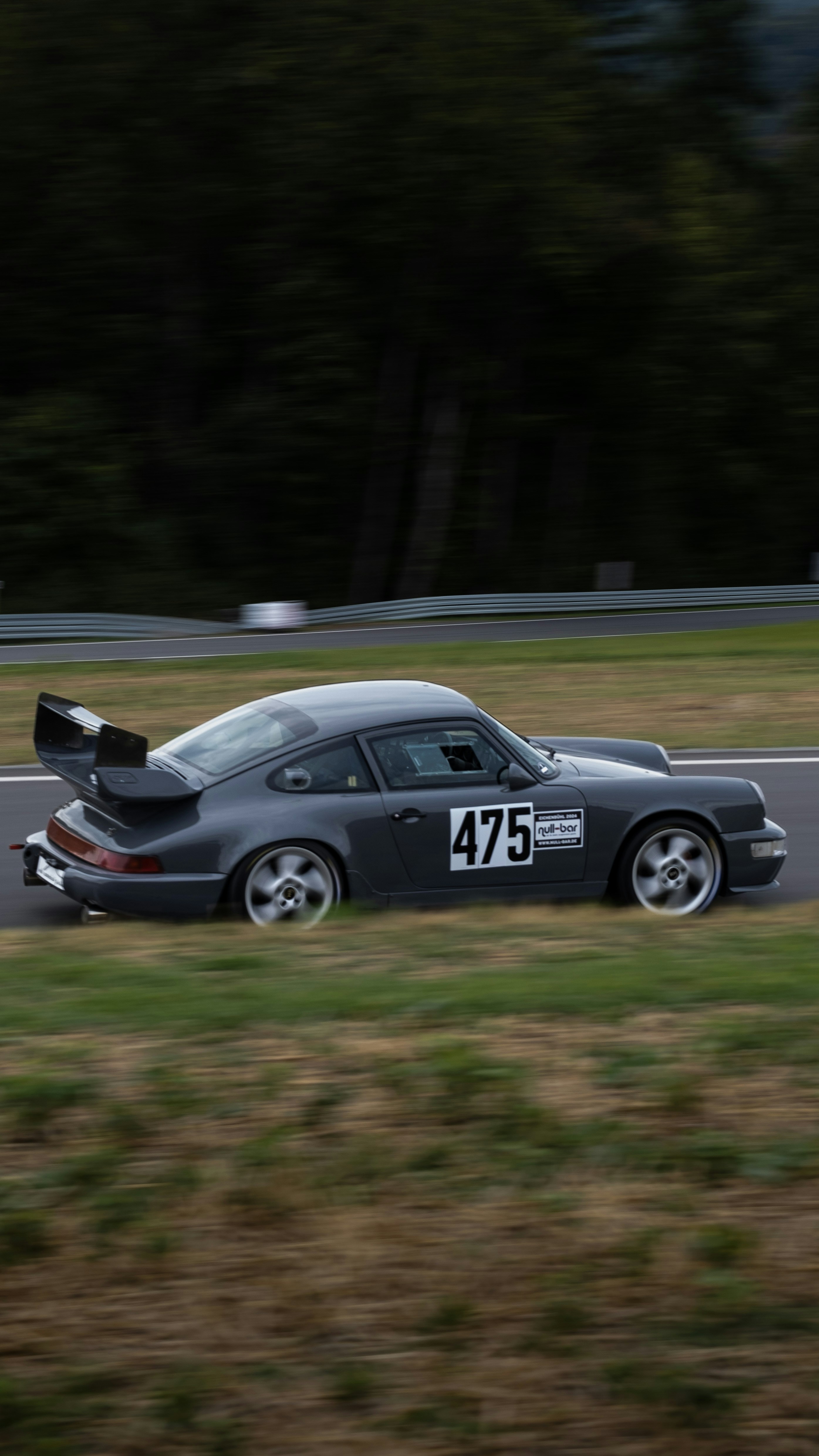 Photo by timloeckmann