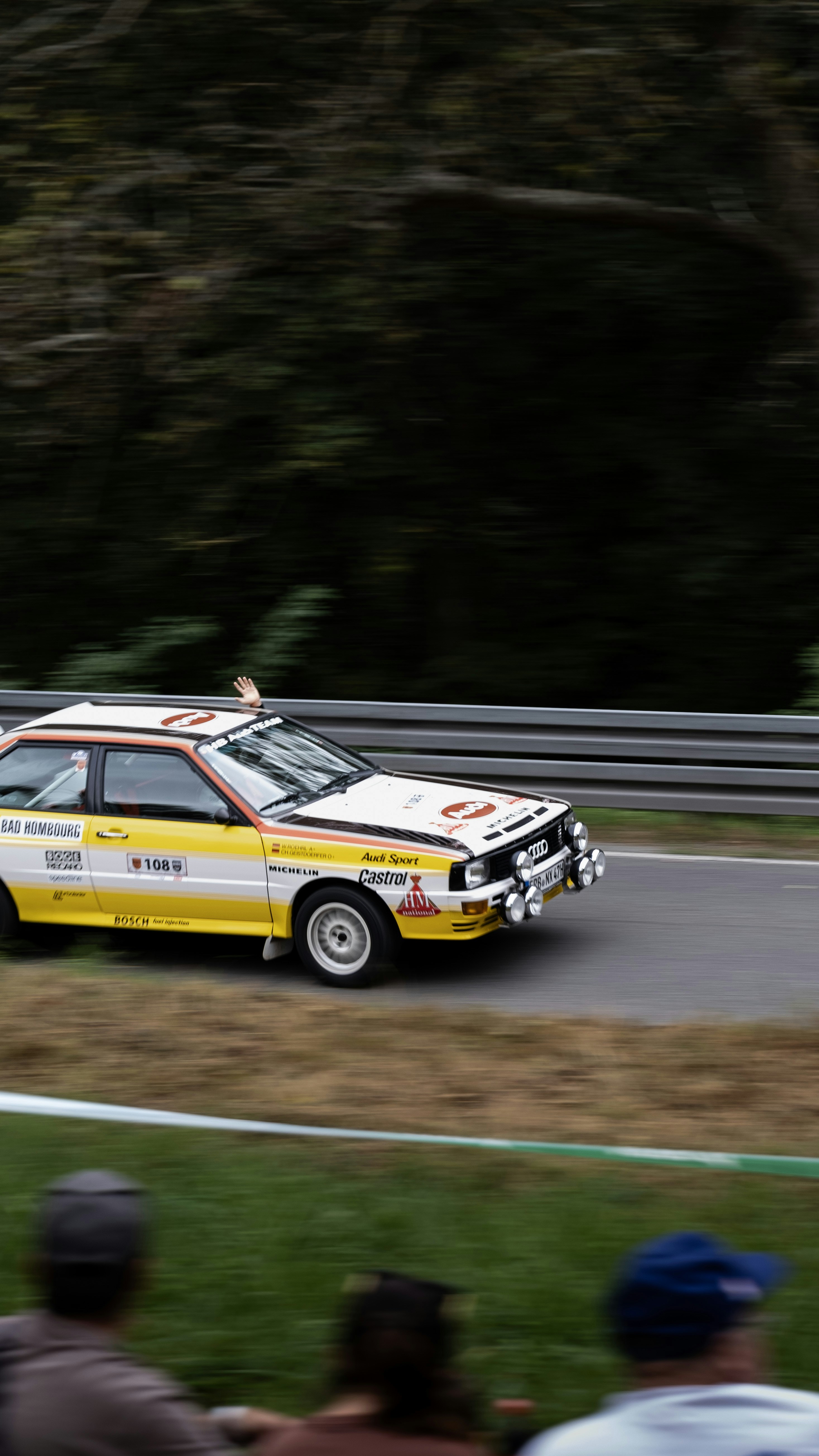 Photo by timloeckmann