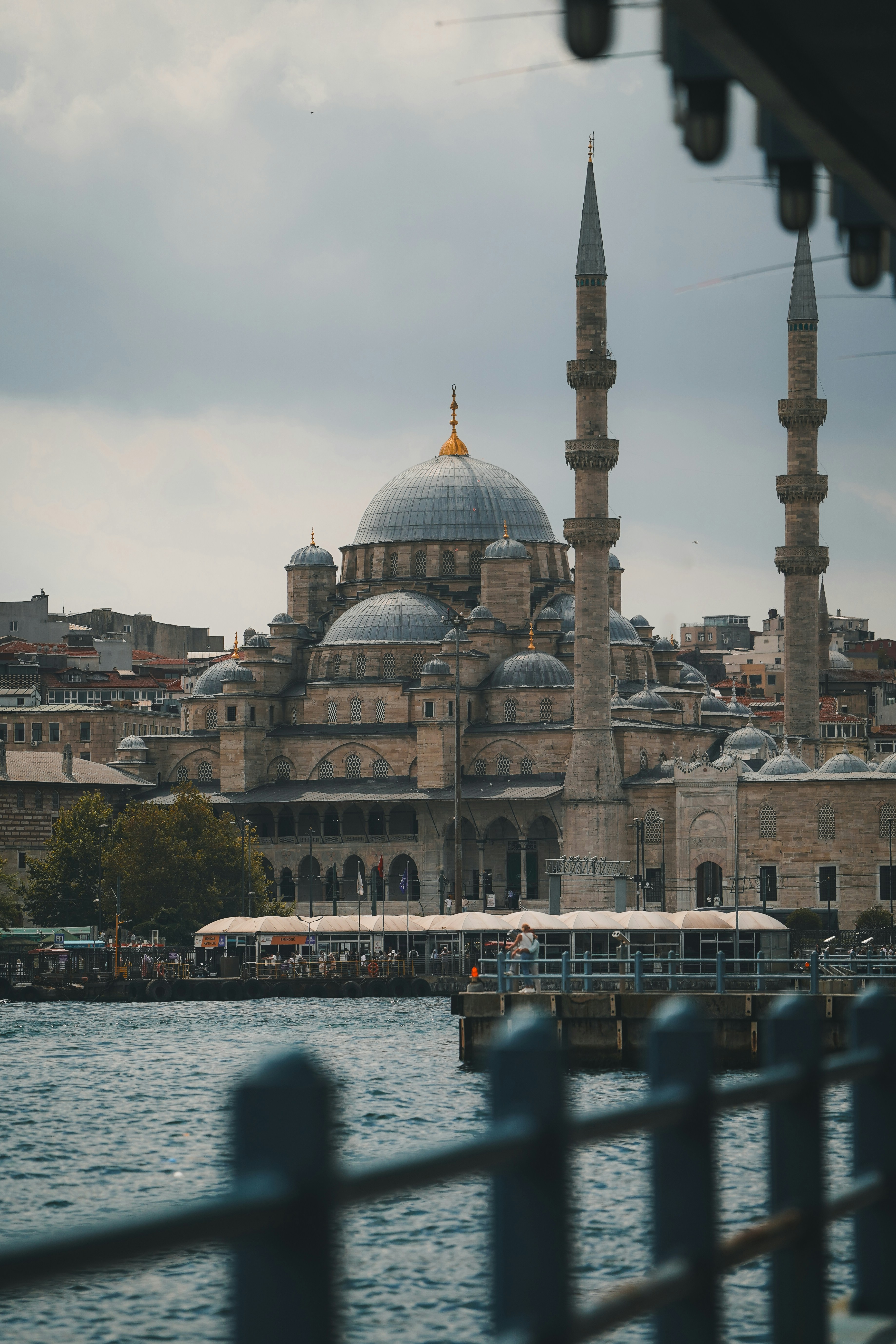 Photo by kevin_charit