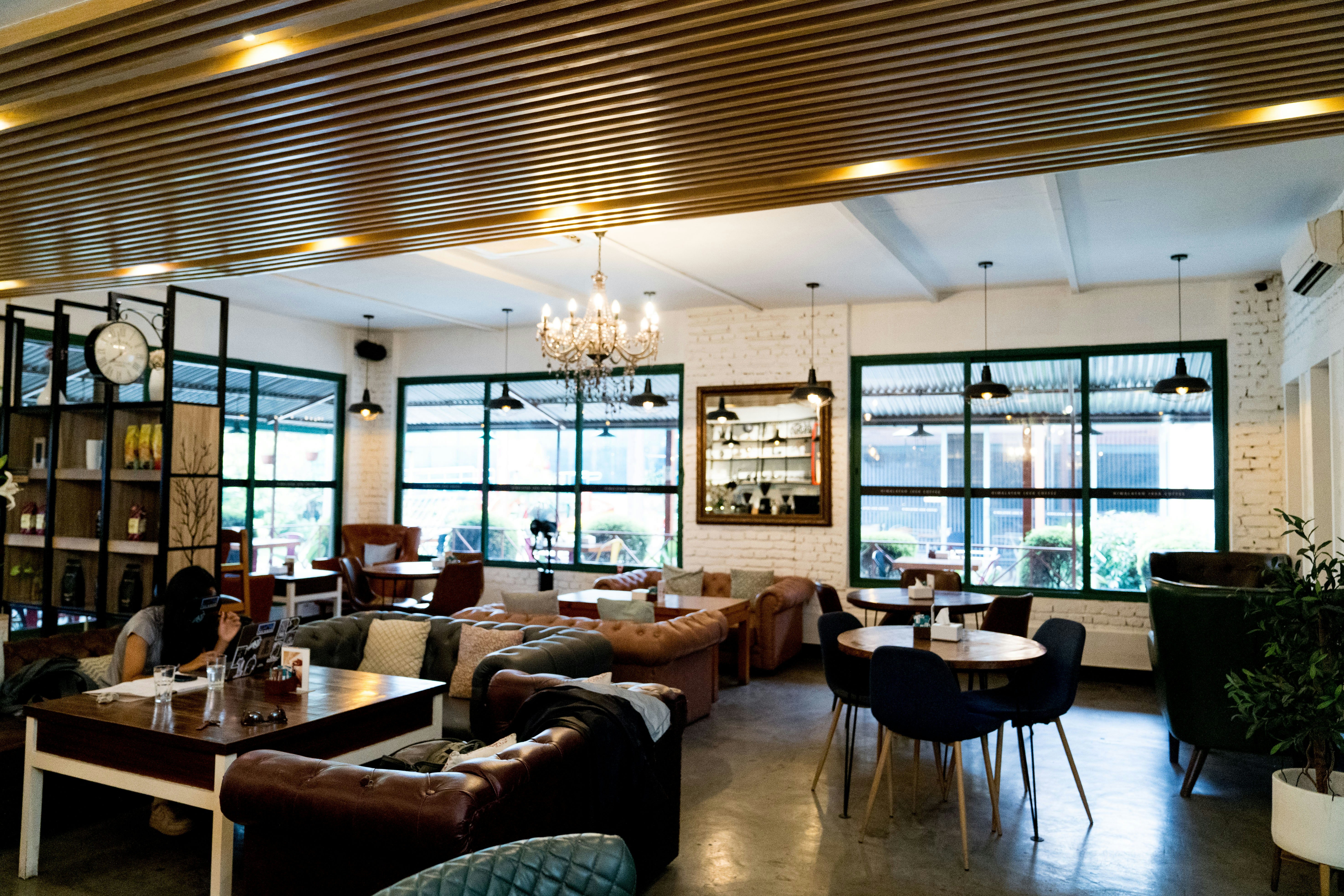 Photo by dropfastcollective