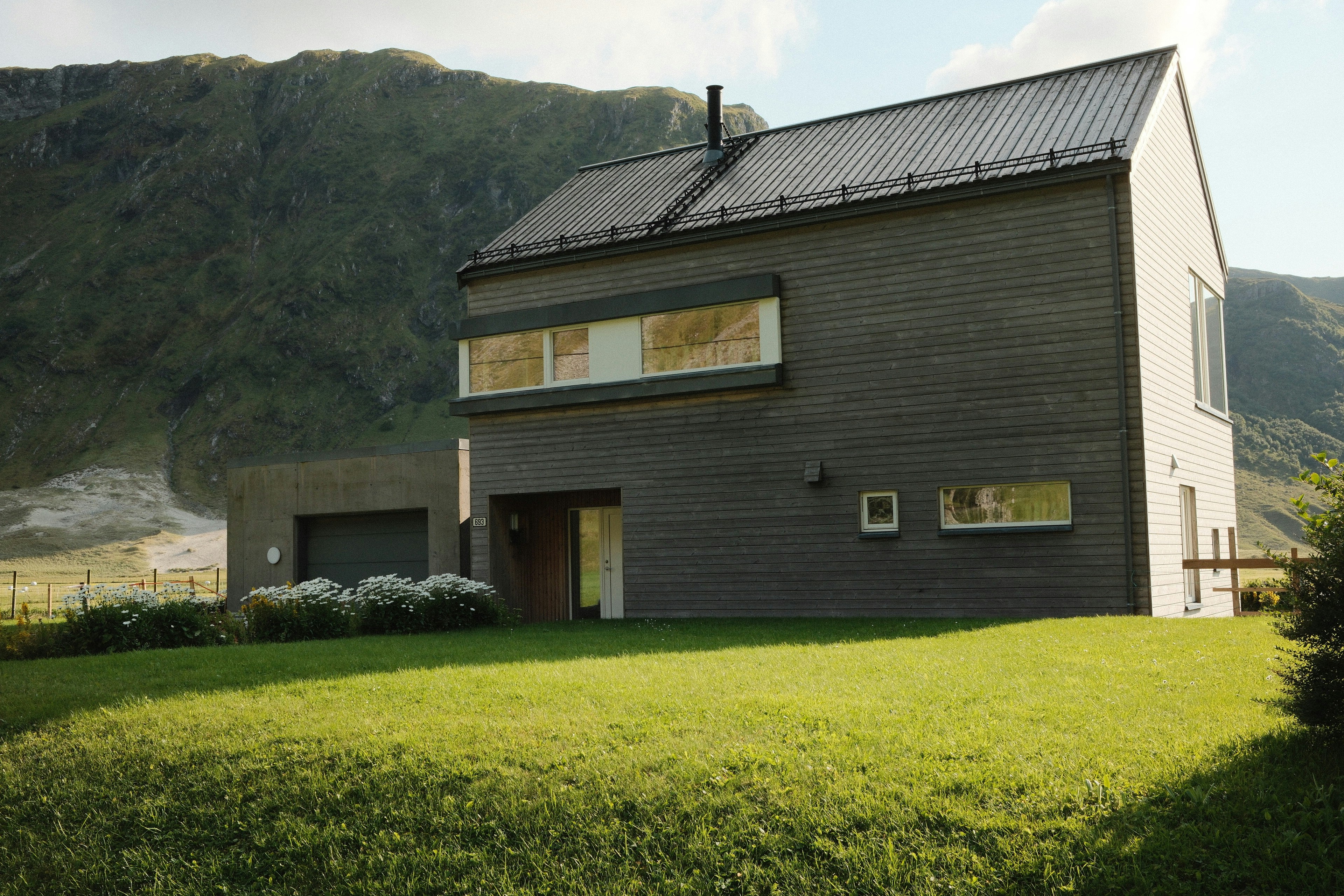 Photo by laurenceziegler