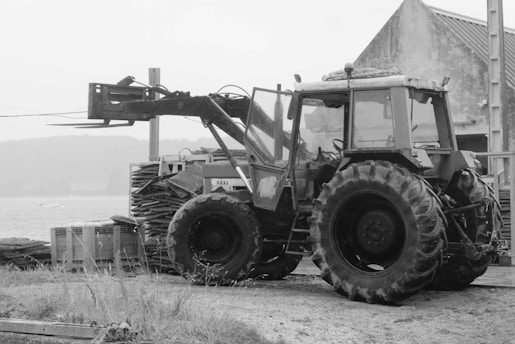 tractor pallet forks