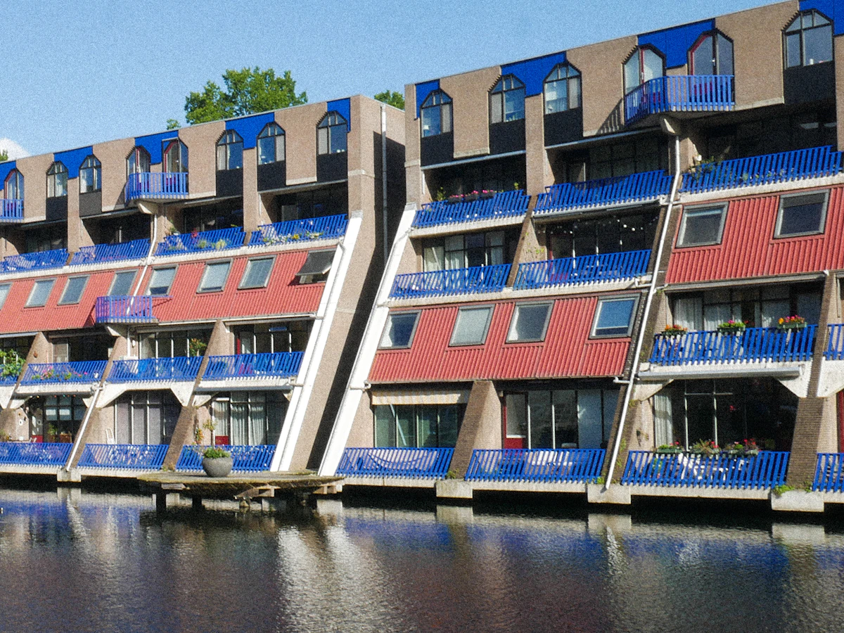 Appartementen direct aan het water