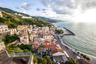 Healthcare support for expats moving to Southern Italy with online doctor consultation and prescript