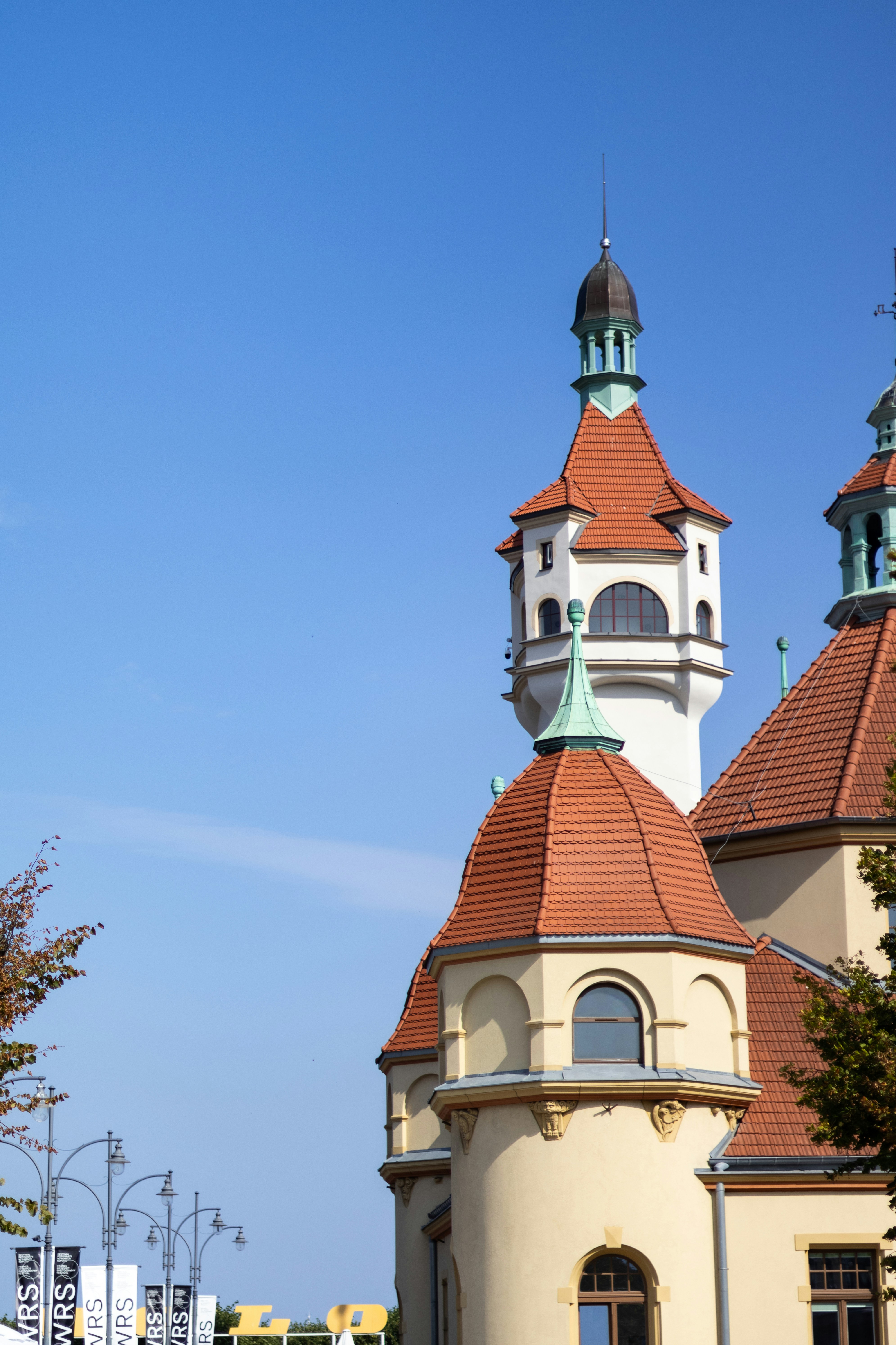 Photo by anyutakejbalo