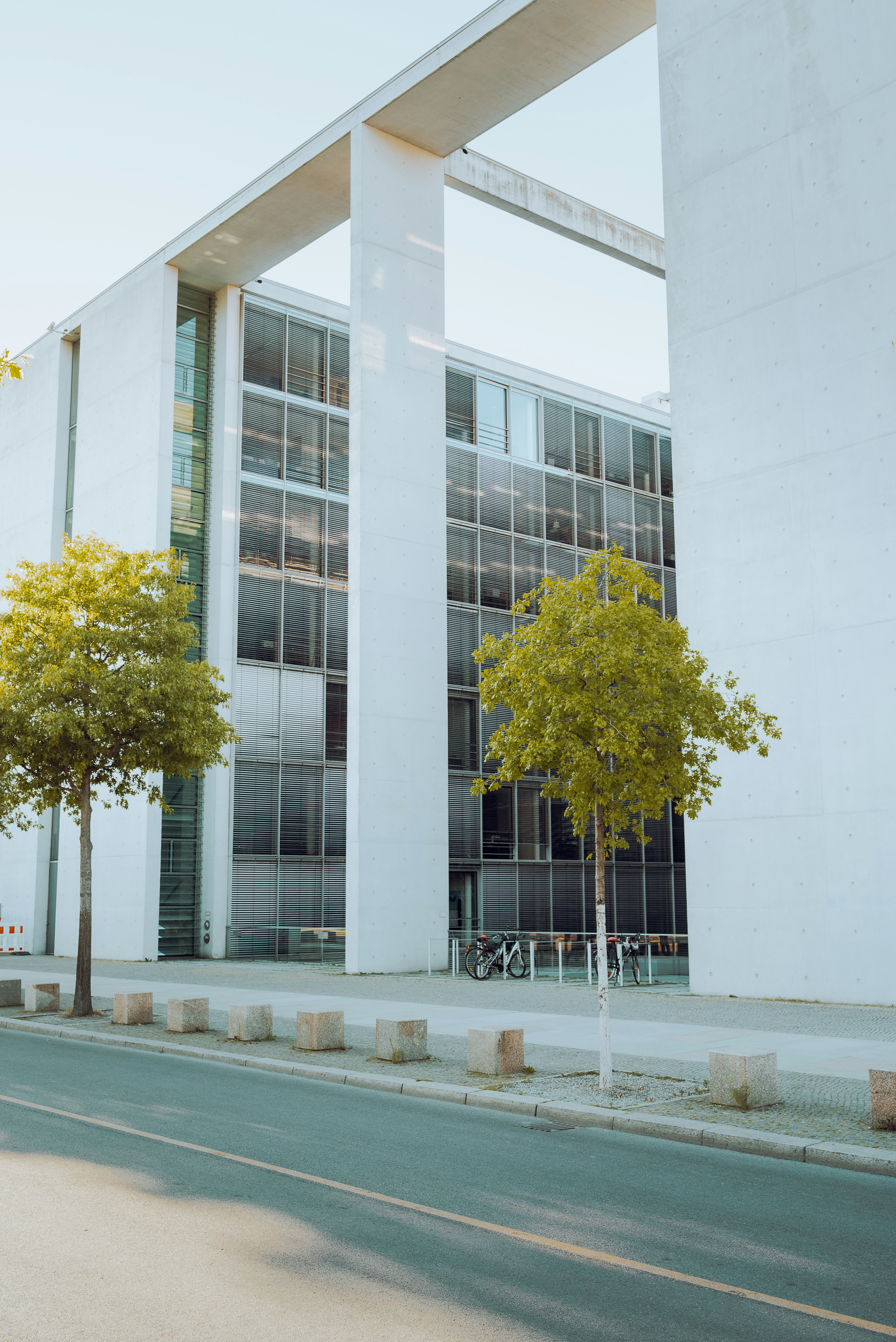 Photo by jetztabertempo