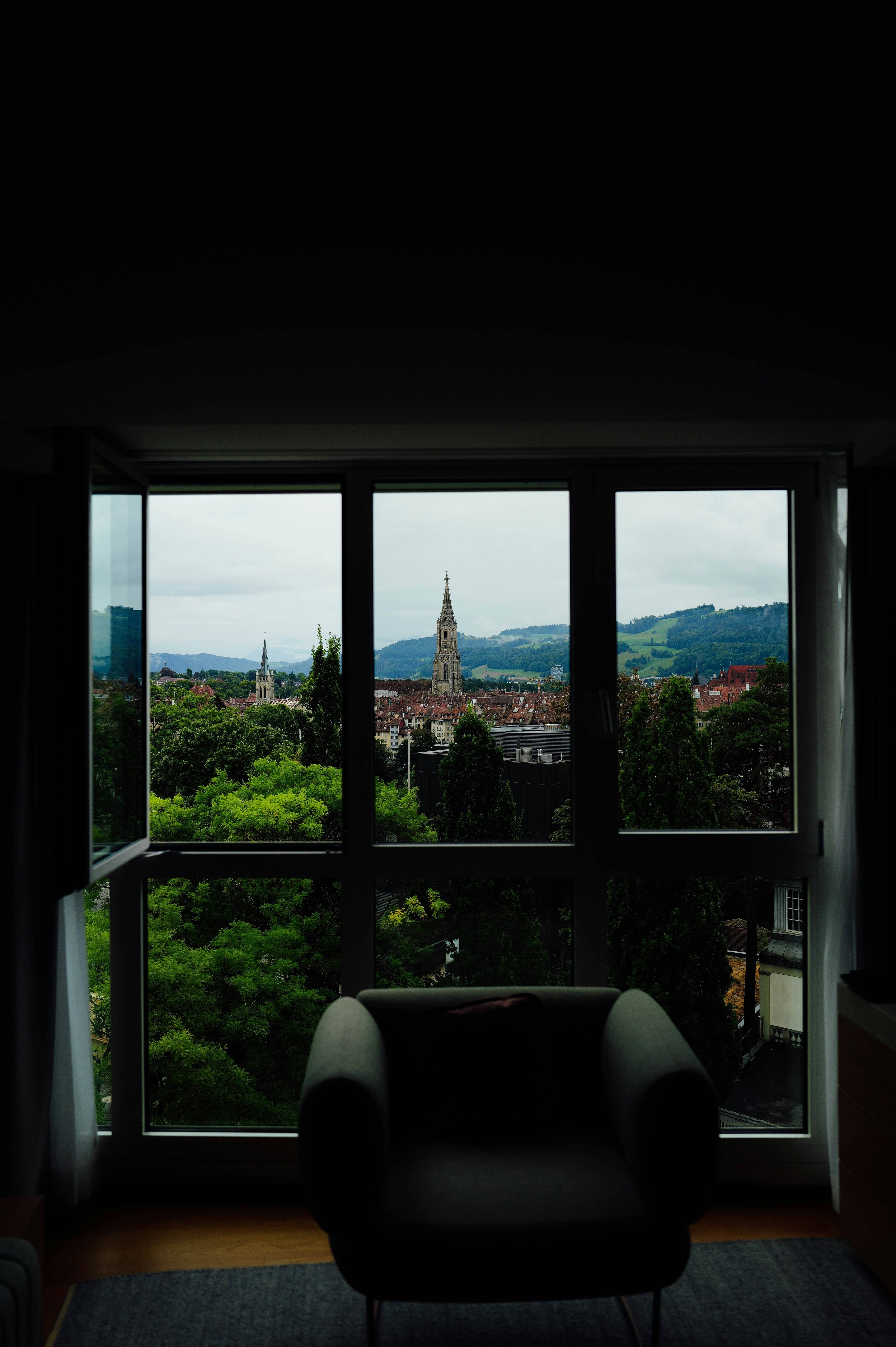 Photo by adrienolichon