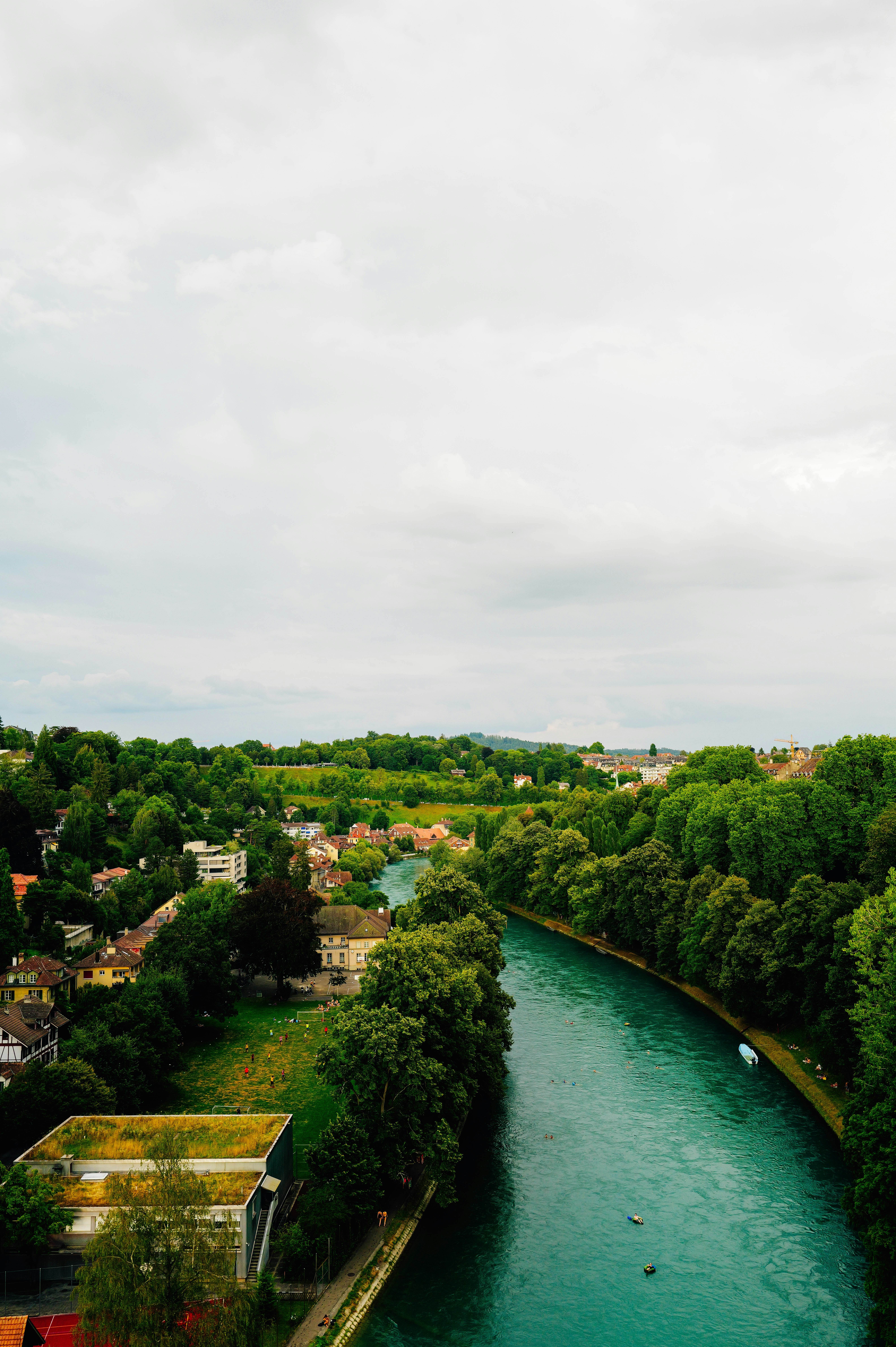 Photo by adrienolichon