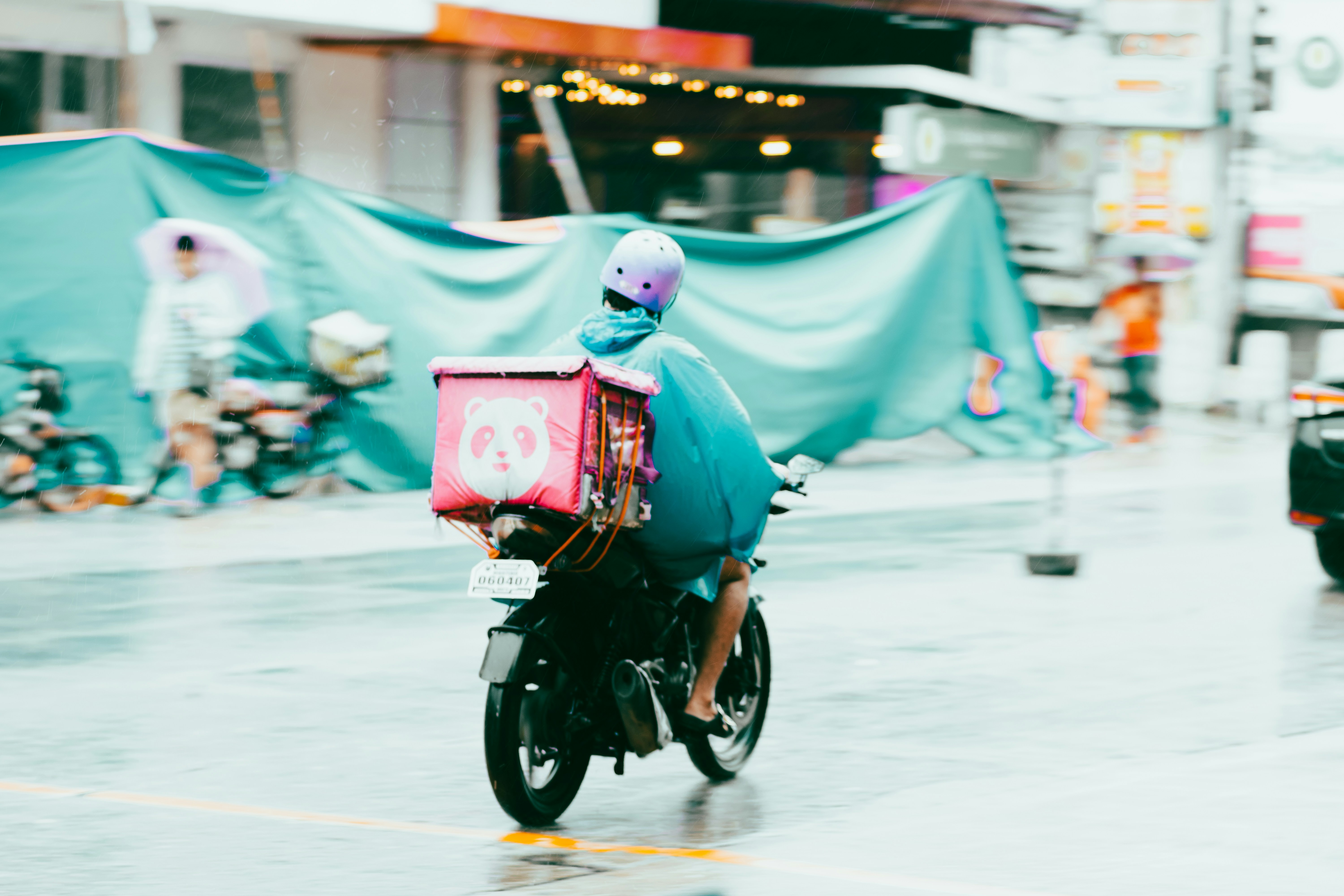 Motorcycle delivery service