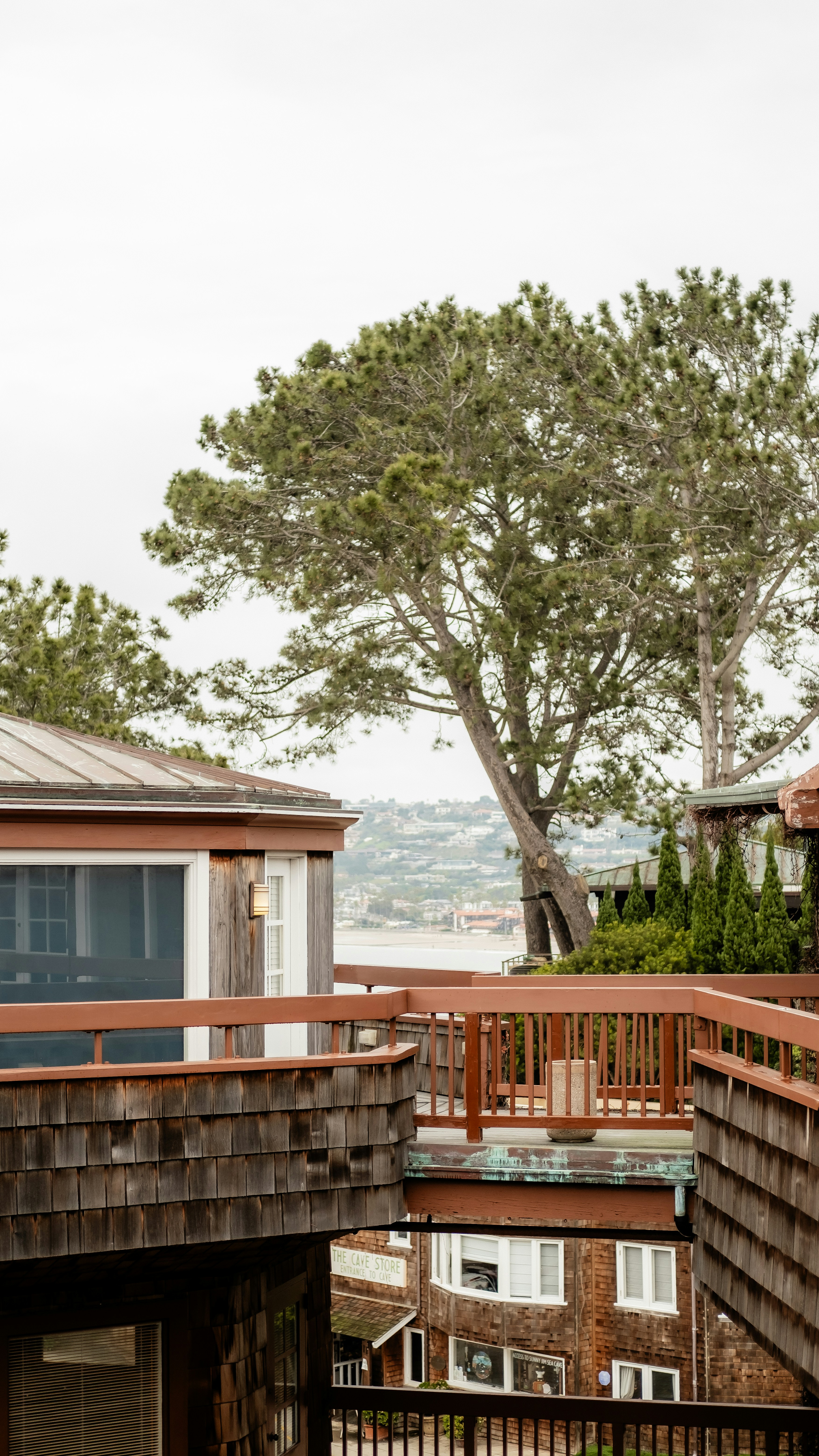 A couple of houses sitting next to each other