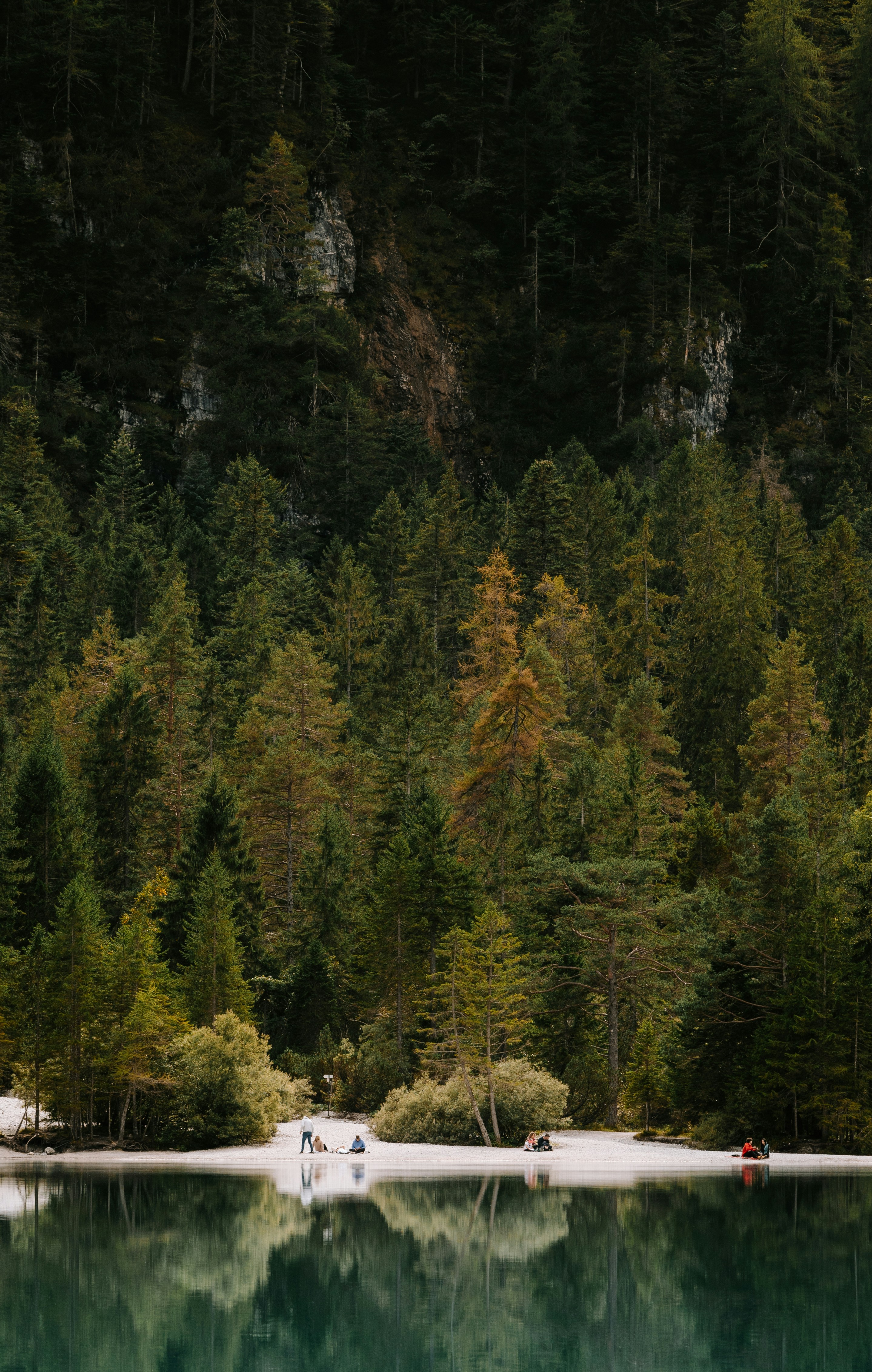 Photo by lauralezman