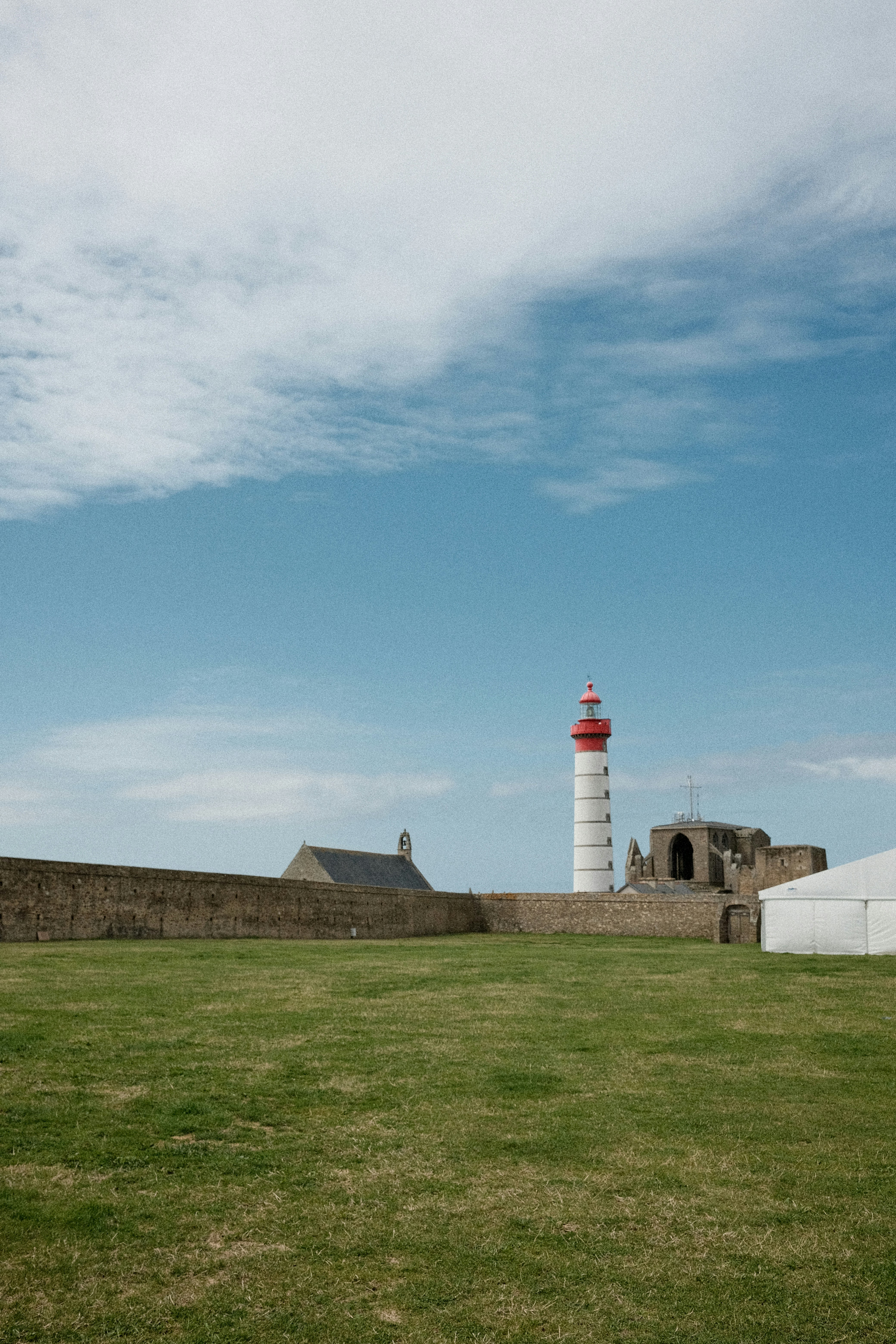 Photo by valentinlacoste