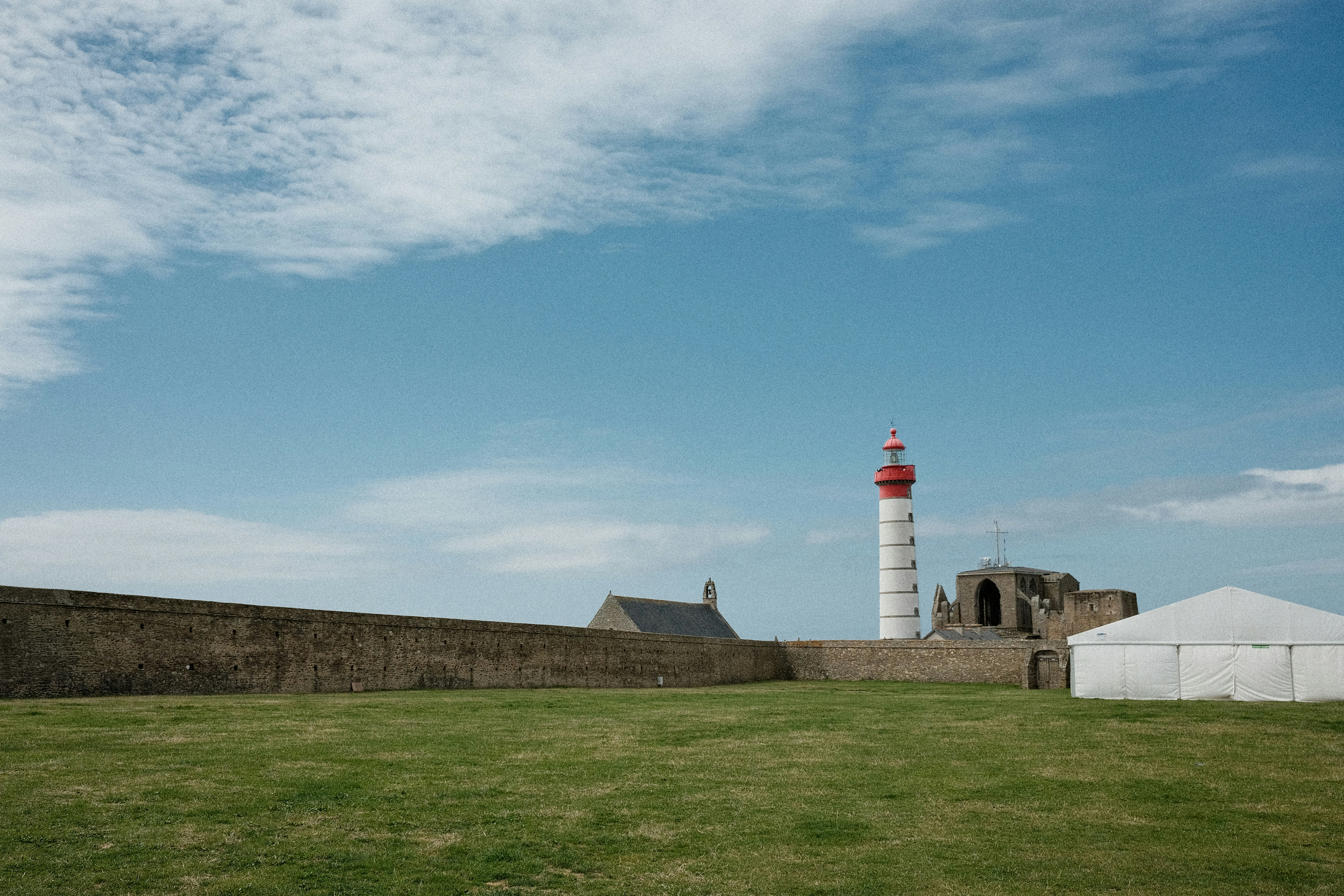 Photo by valentinlacoste