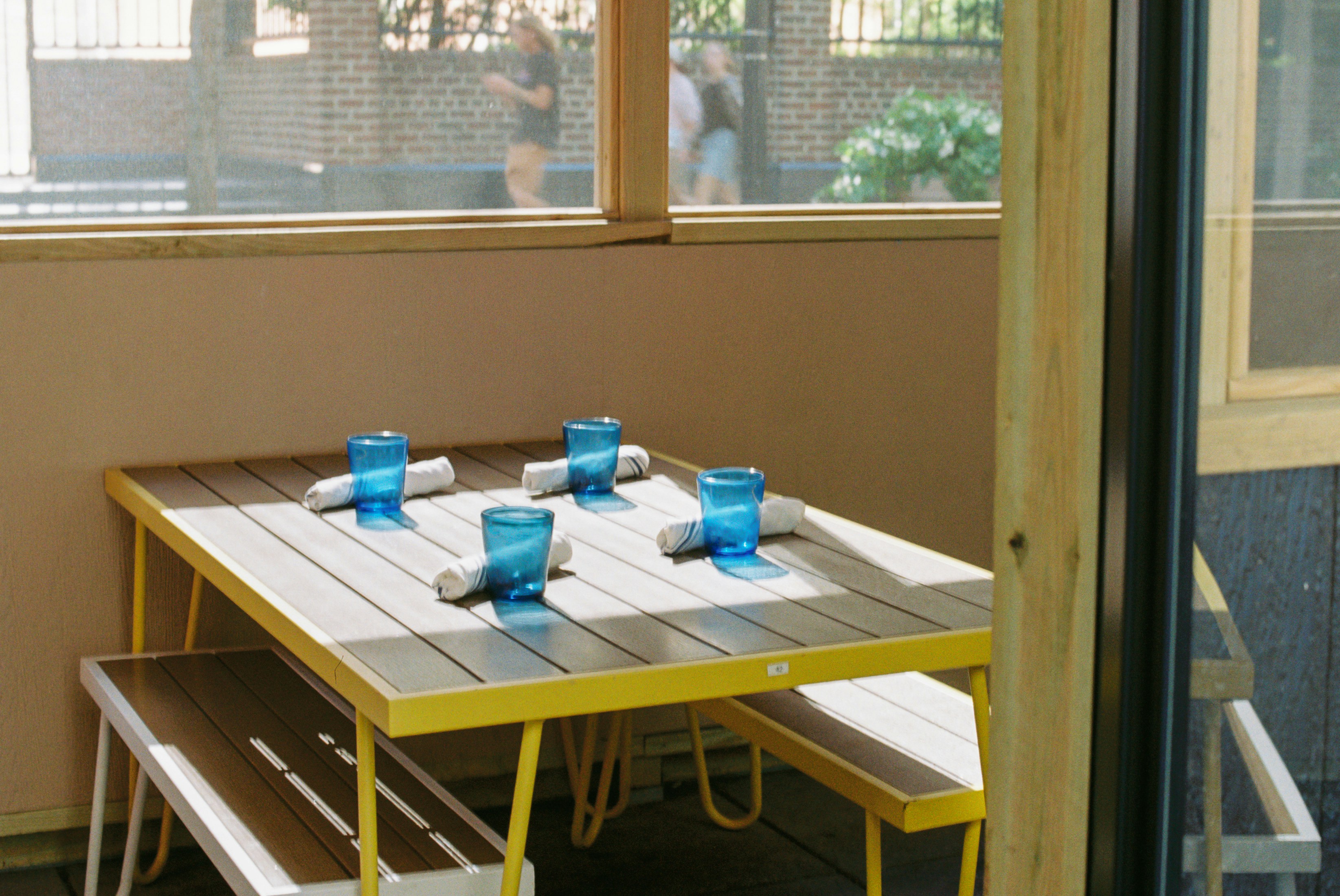 가성비 초소형 접이식 미니 캠핑 테이블 image 3