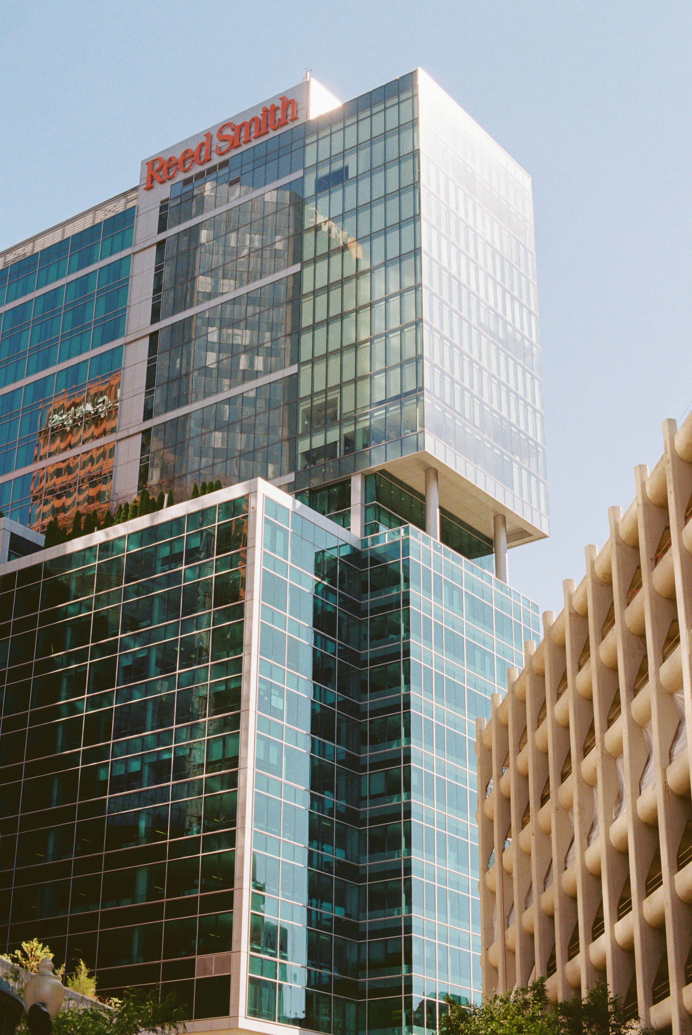 Photo by zhenyao_photo