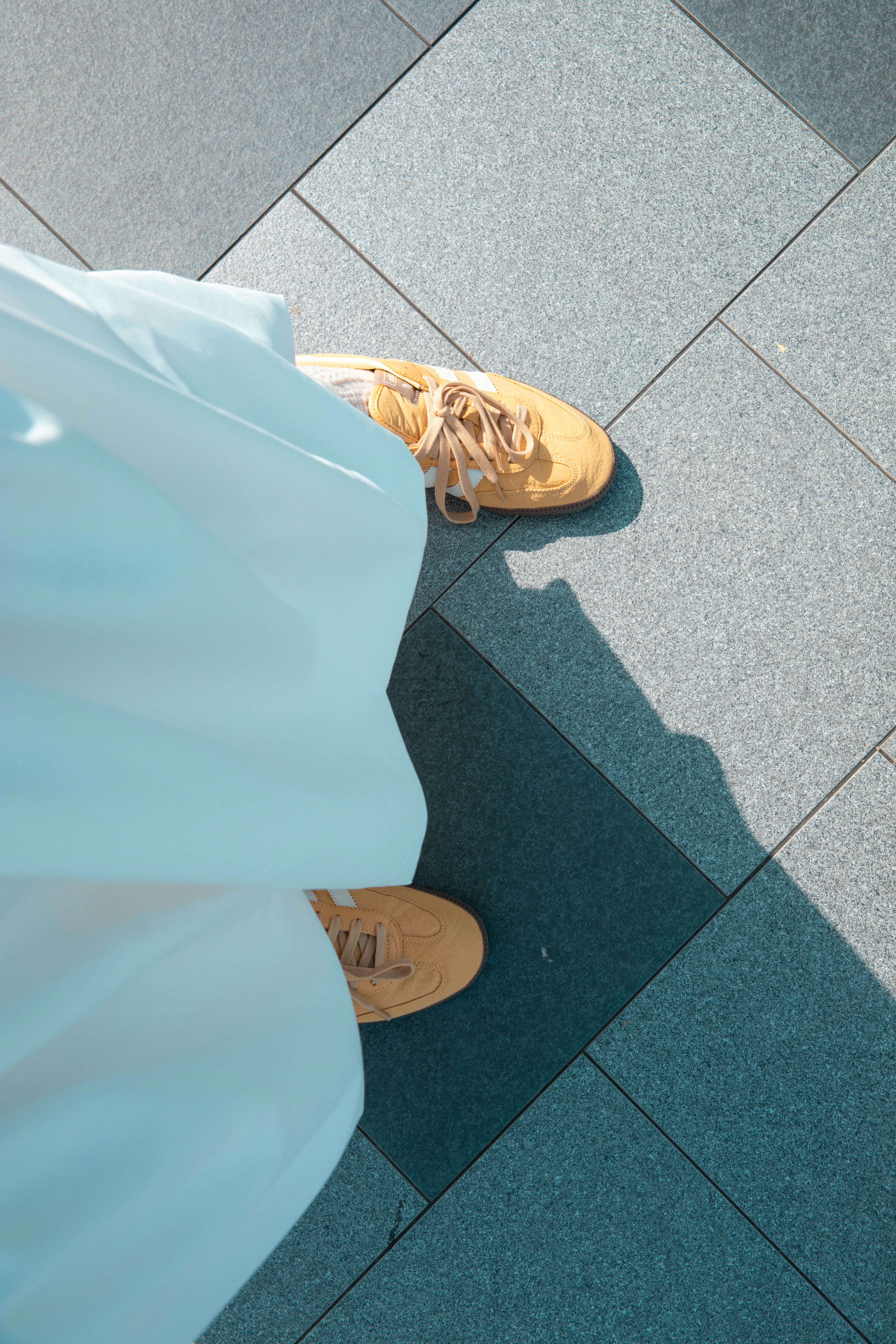 Dealing with Betrayal: How to Handle Heartbreak and Moving Forward