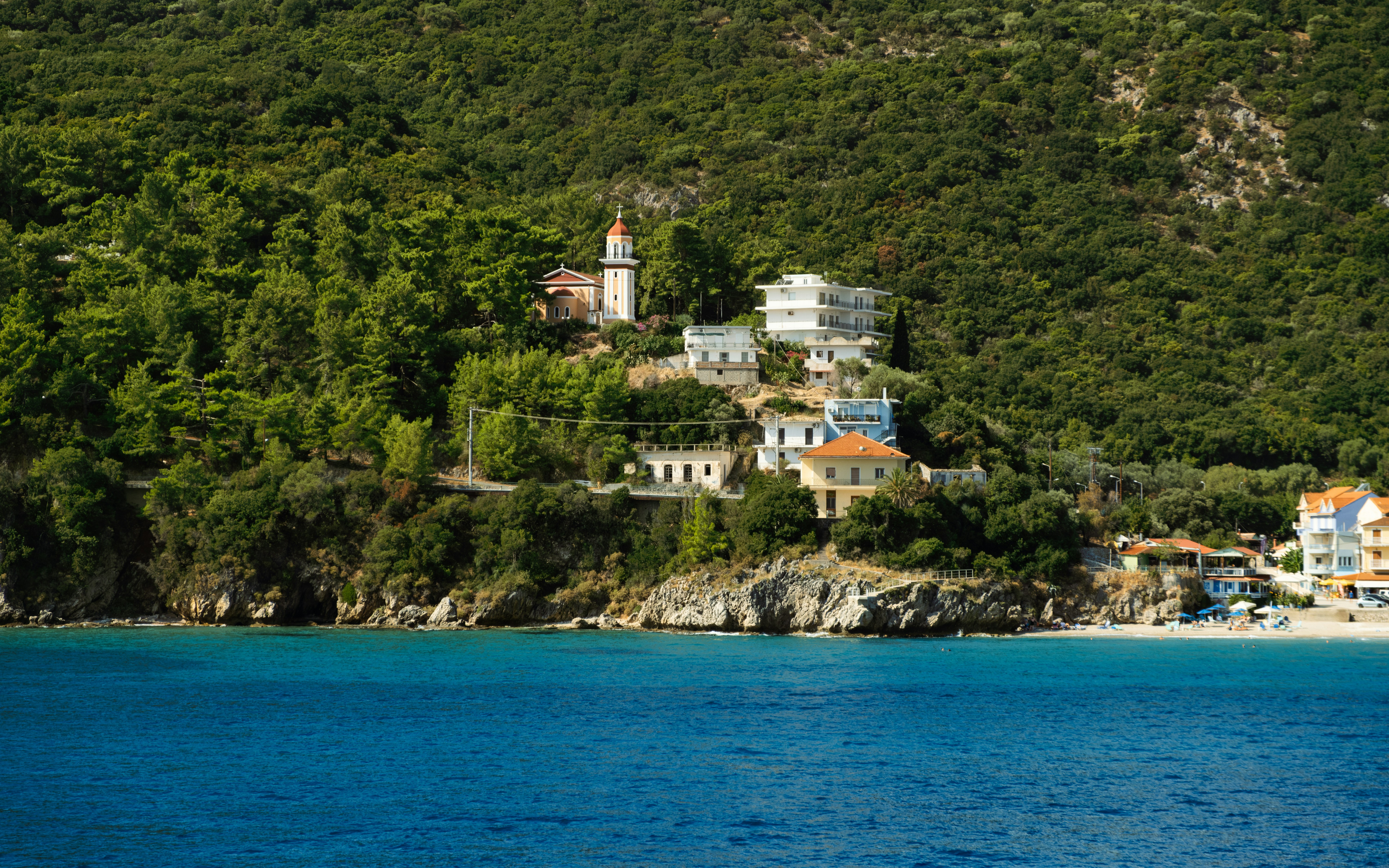 Kefalonia beaches: Family-friendly restaurants
