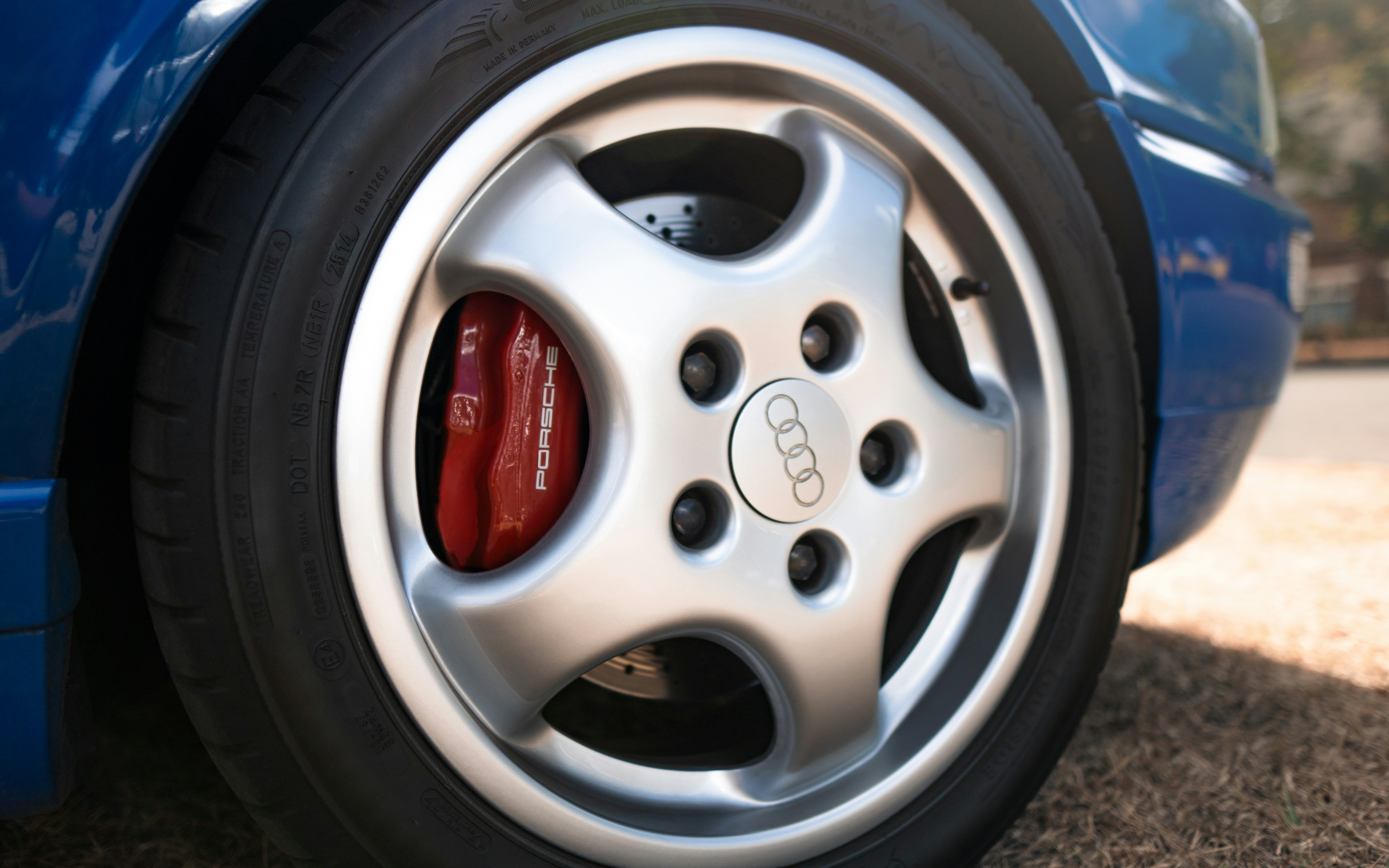 audi rs2 avant wallpaper, wallpaper, Audi RS2 Avant: The Porsche-Honed Performance Wagon 6