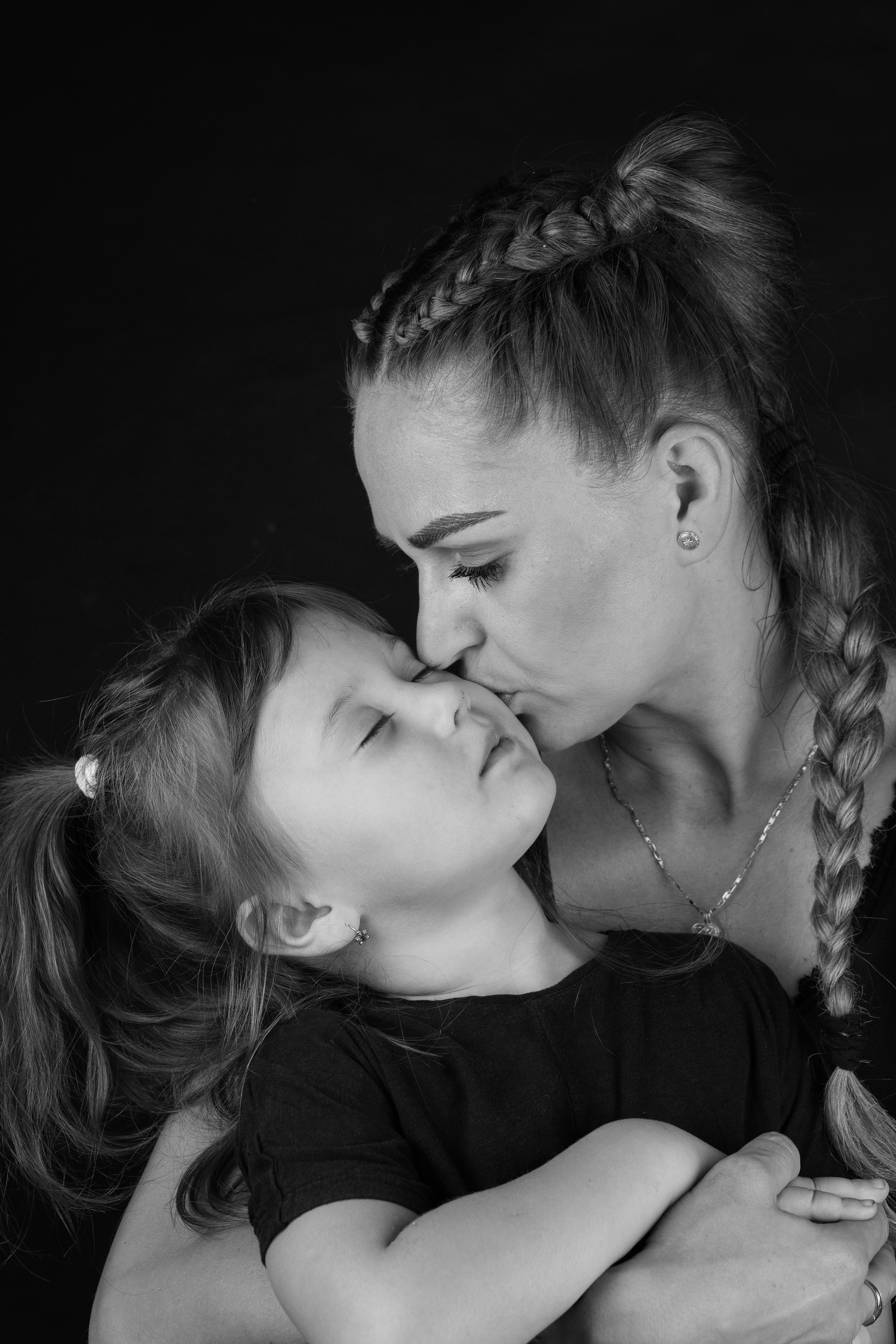 Photo by lukasparnican