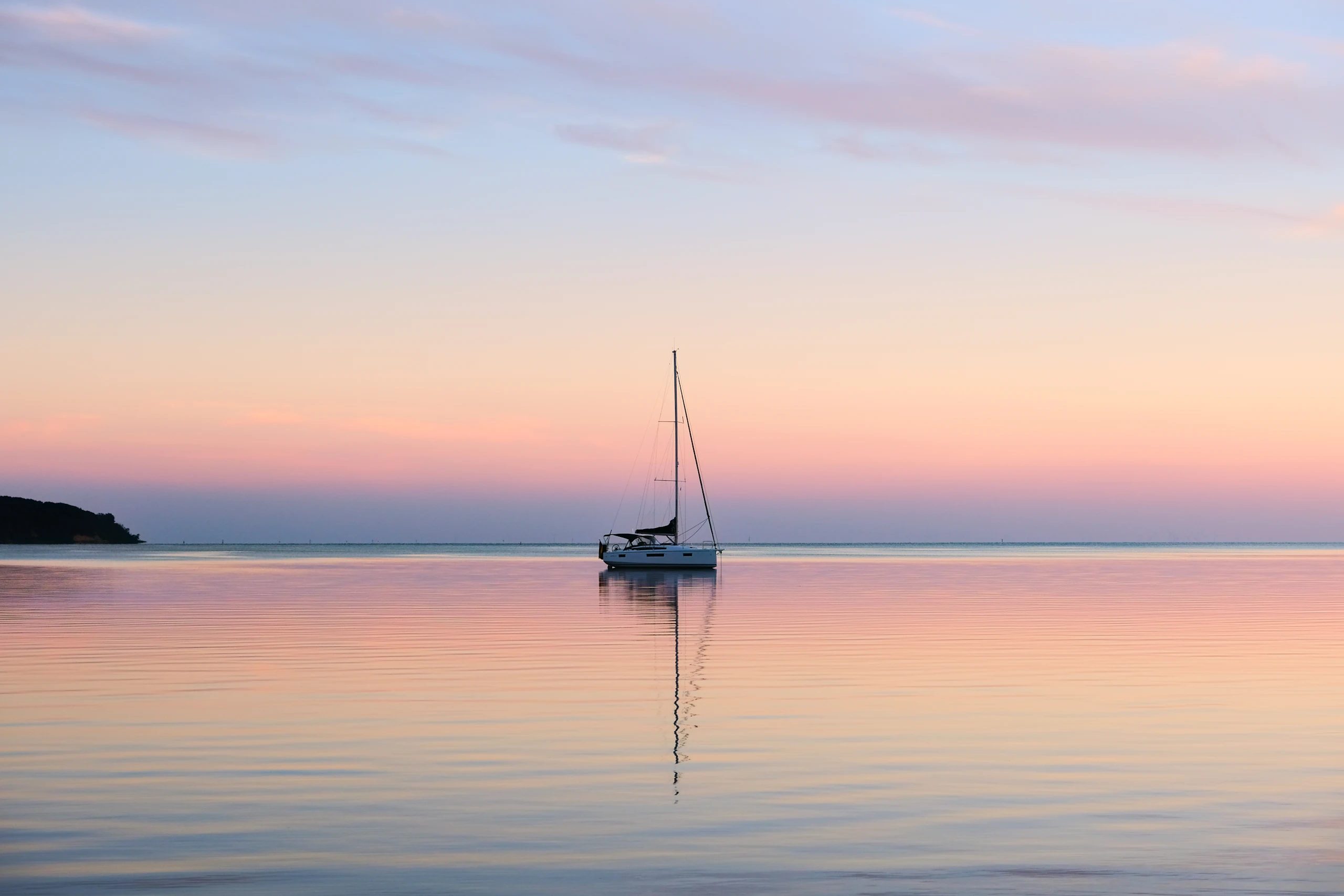 Maldives. Yacht charter