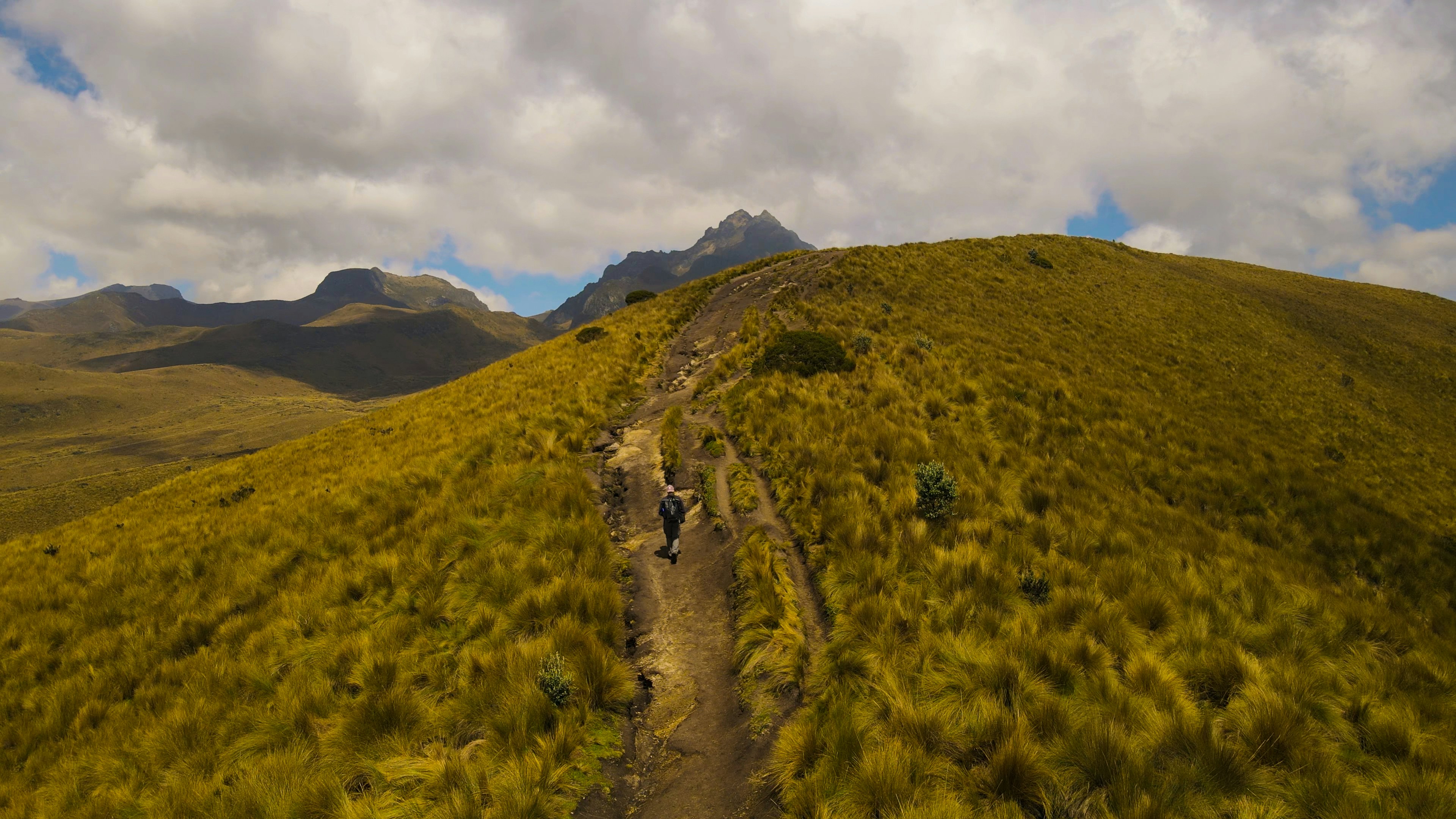 Adventure Seekers' Guide: Best Months for Exploring Ecuador and the Galapagos - Planning Your Adventure