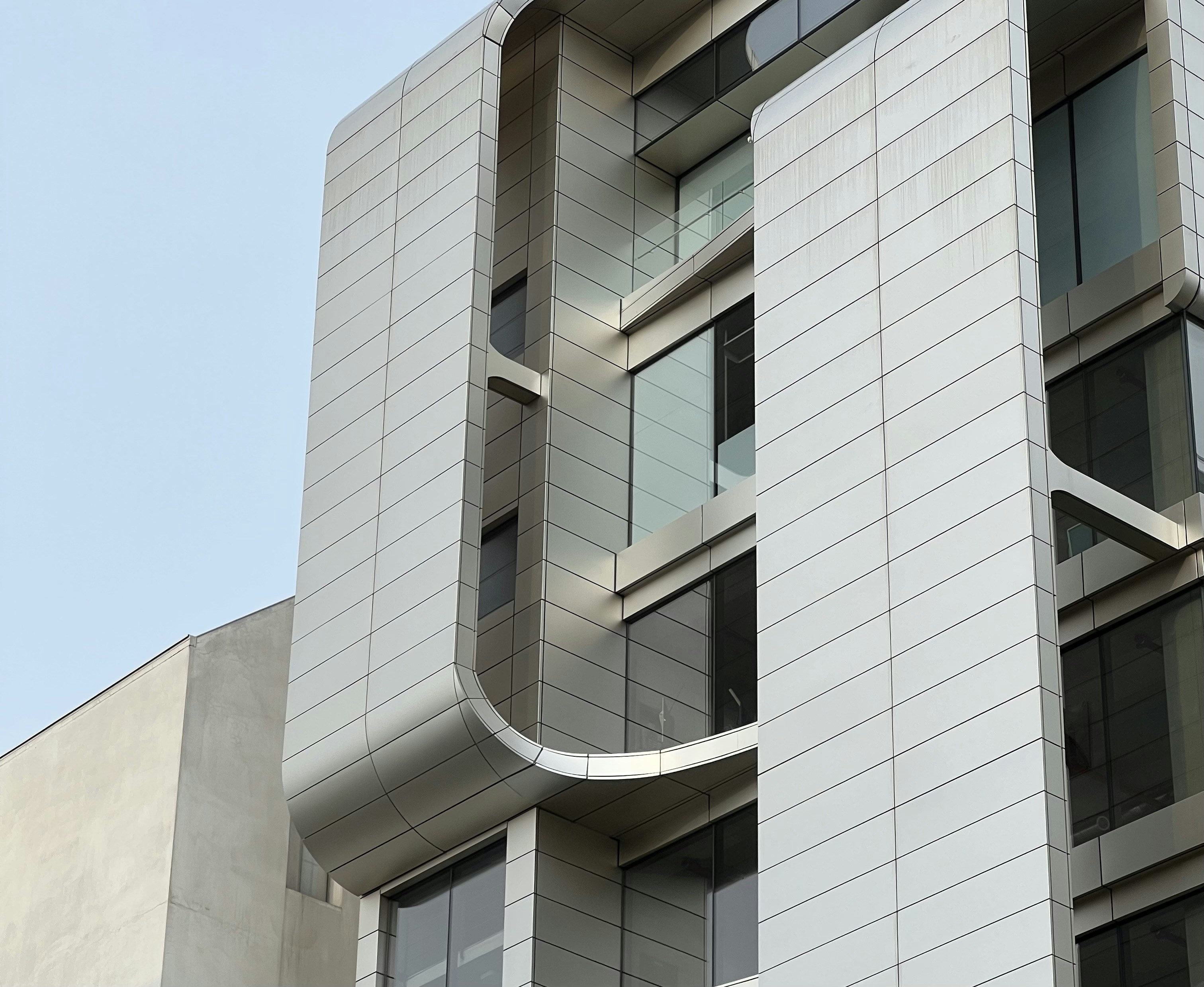 Tall building with windows