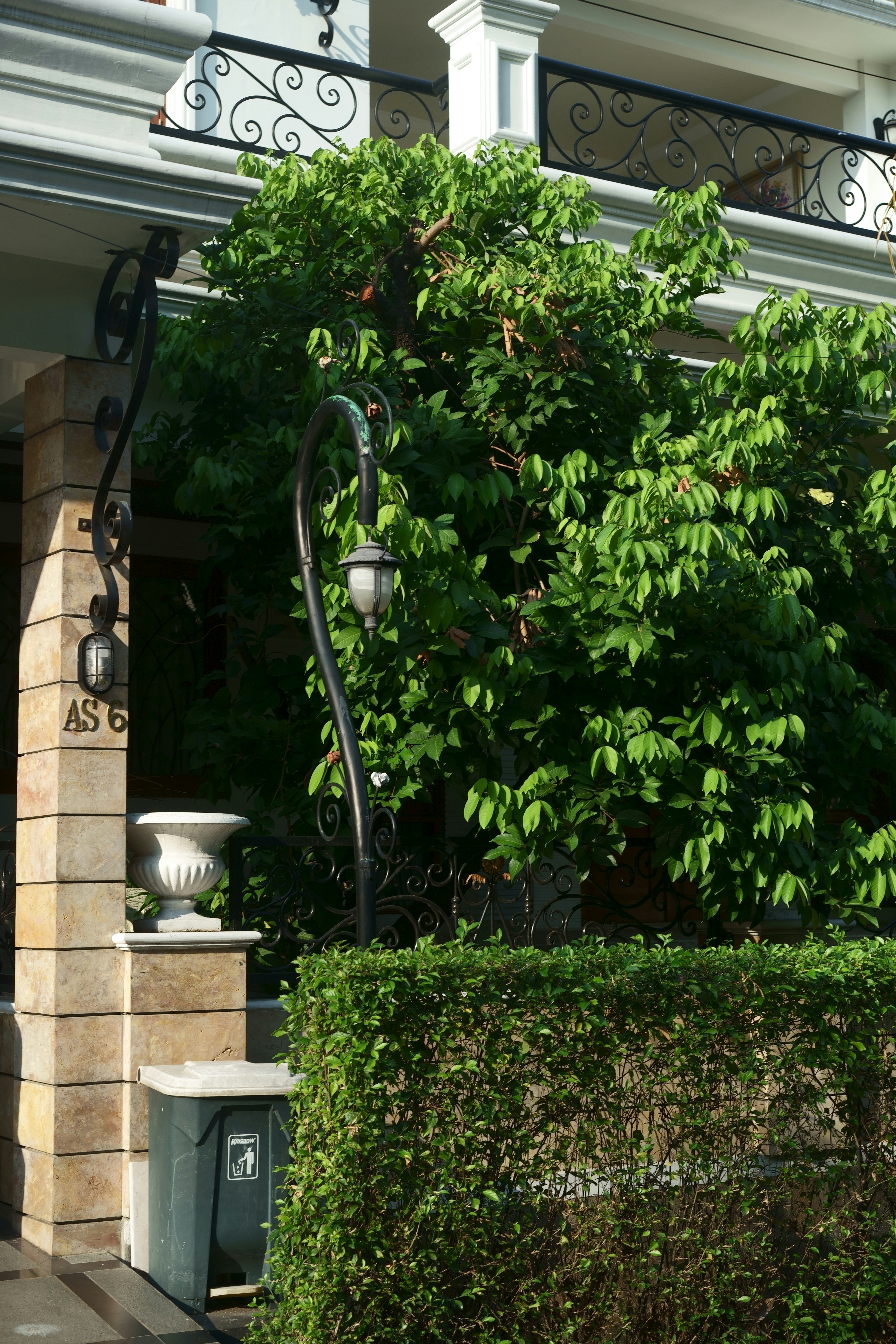 Photo by gabrielbodhi