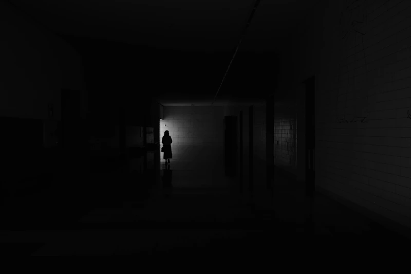 Photo by Dark Narrative.