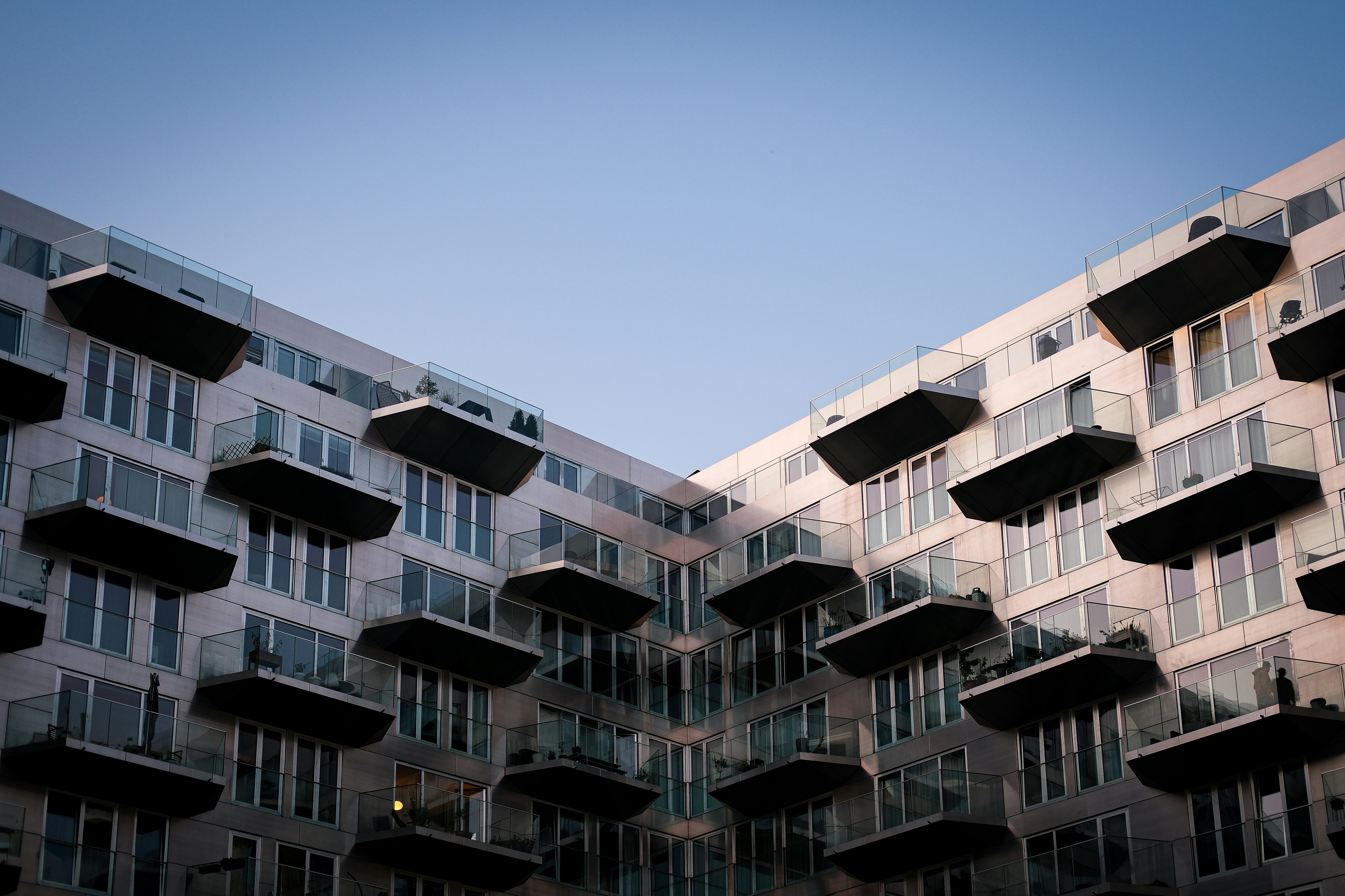 ¿Puede un propietario recuperar su vivienda tras 17 años sin cláusula en el contrato?