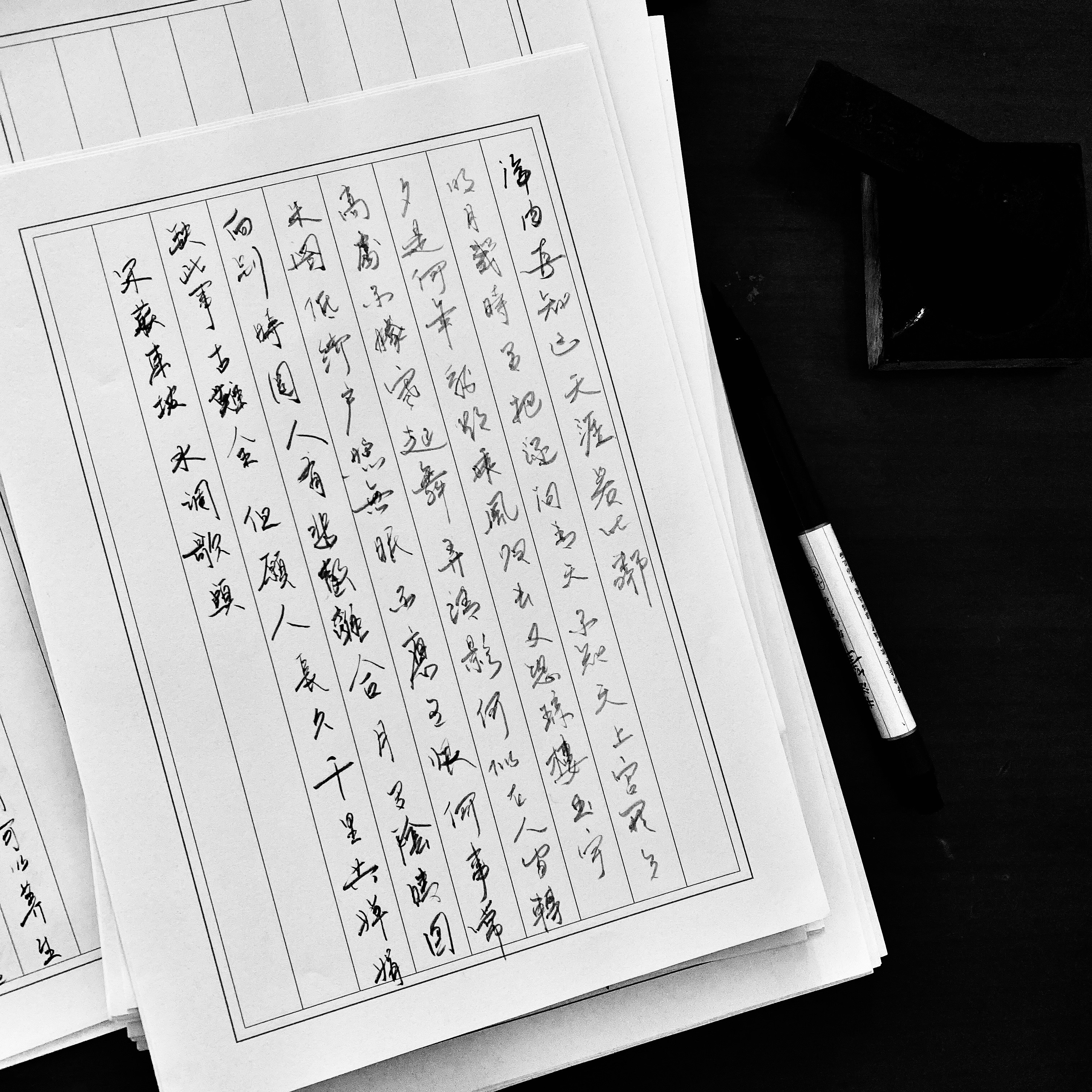 photo-1727168526875-a8997a5eafcd