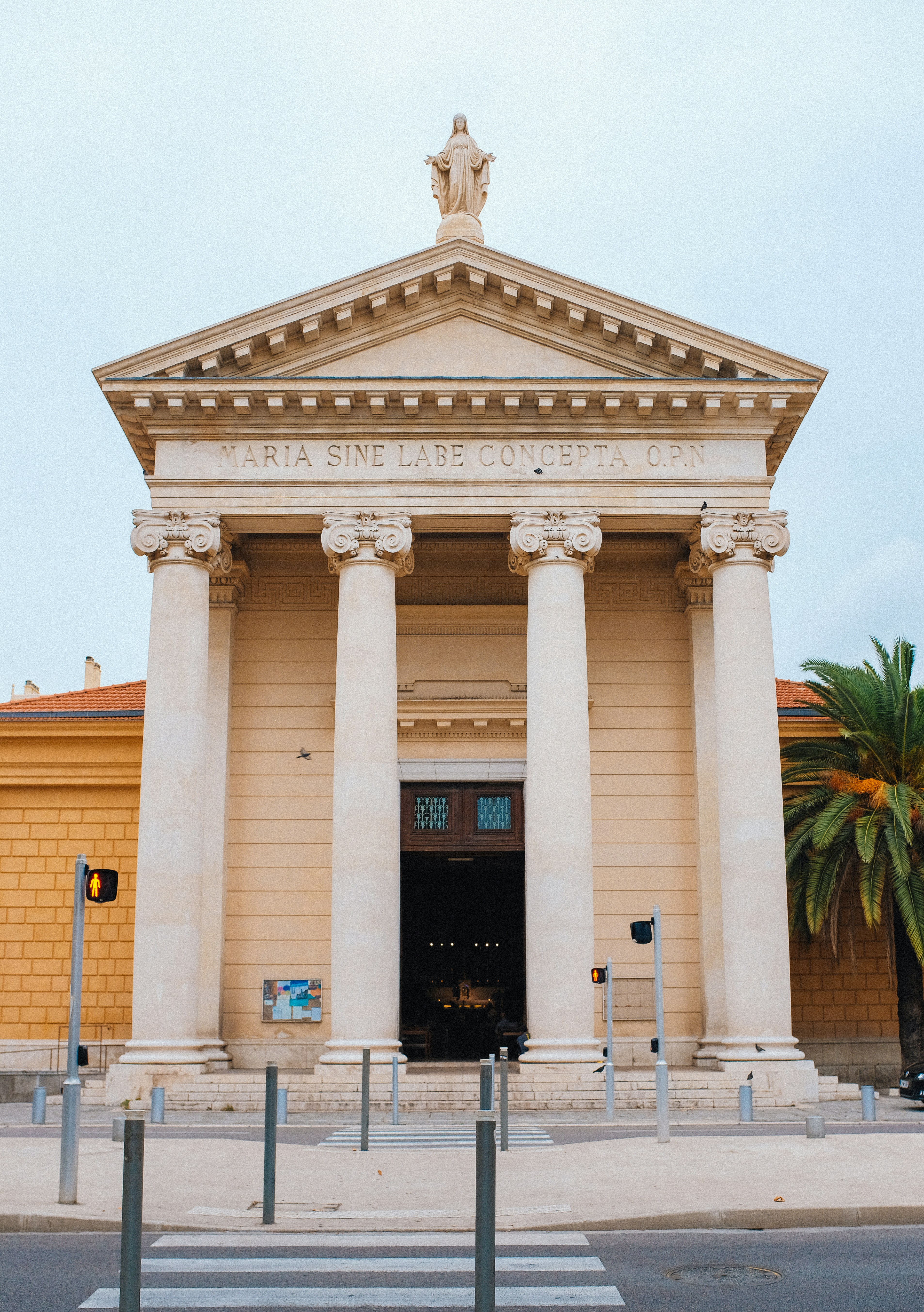 Photo by huyphan2602